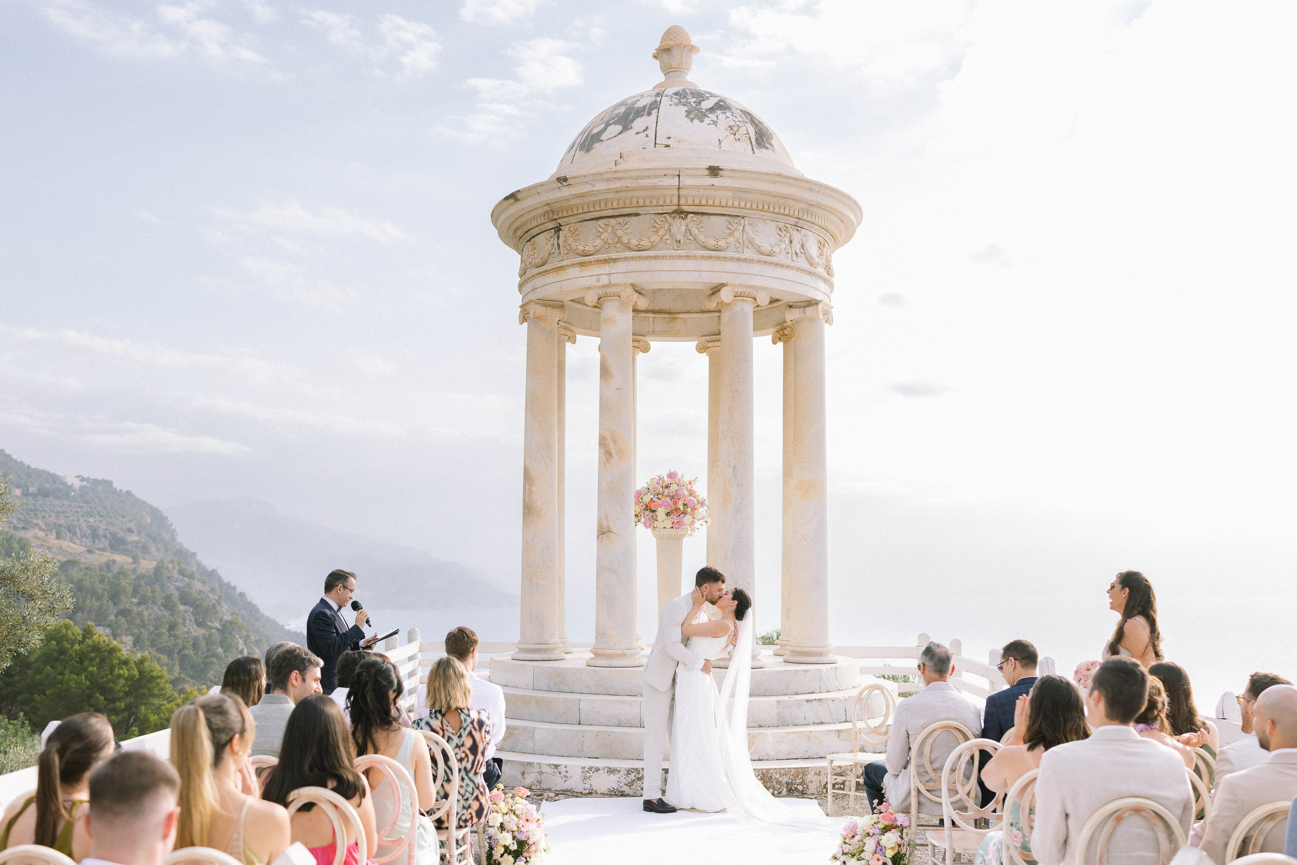 Wedding Celebrant in Mallorca Iban Collin