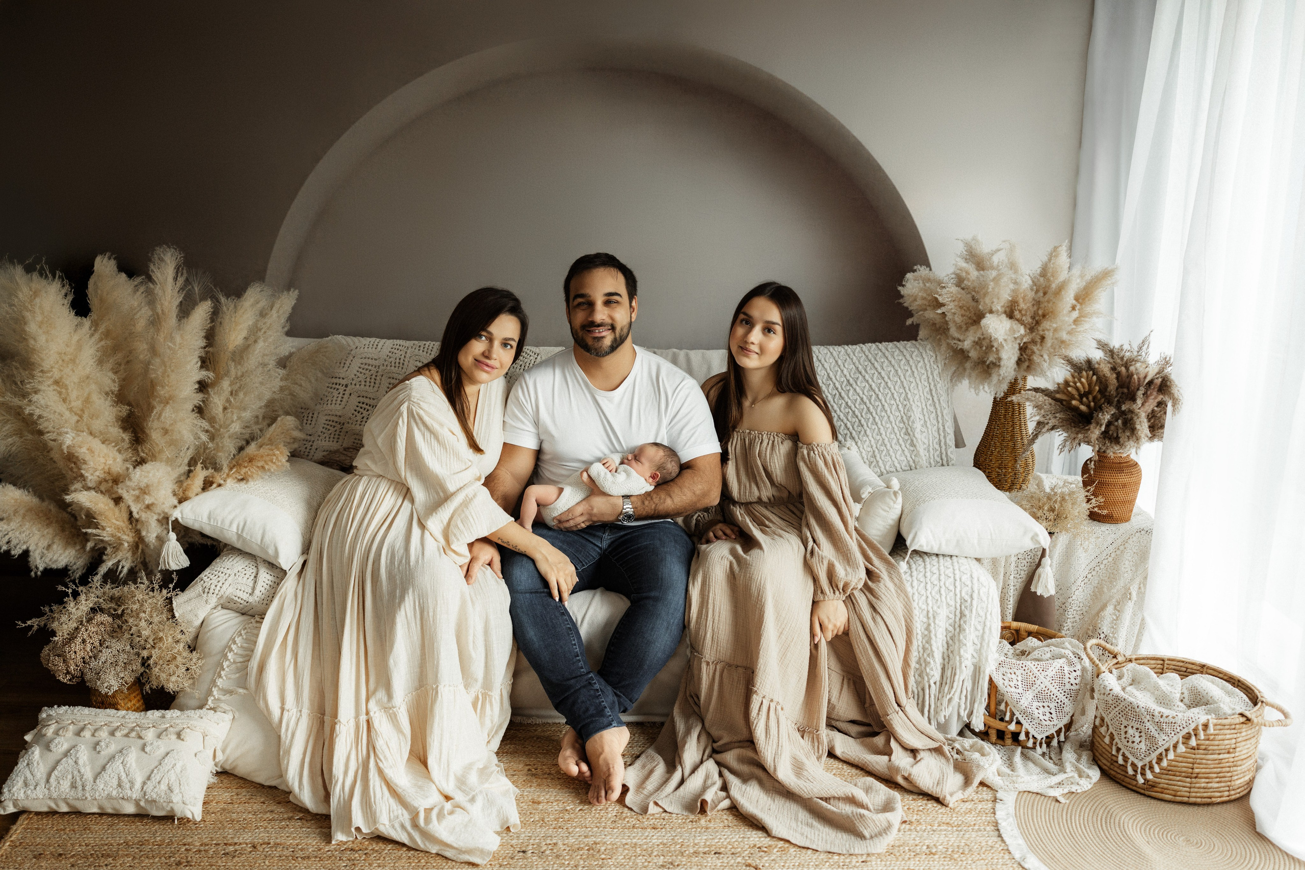 Newborn Natural. Newborn, kids, family photographer based near Zurich, Switzerland