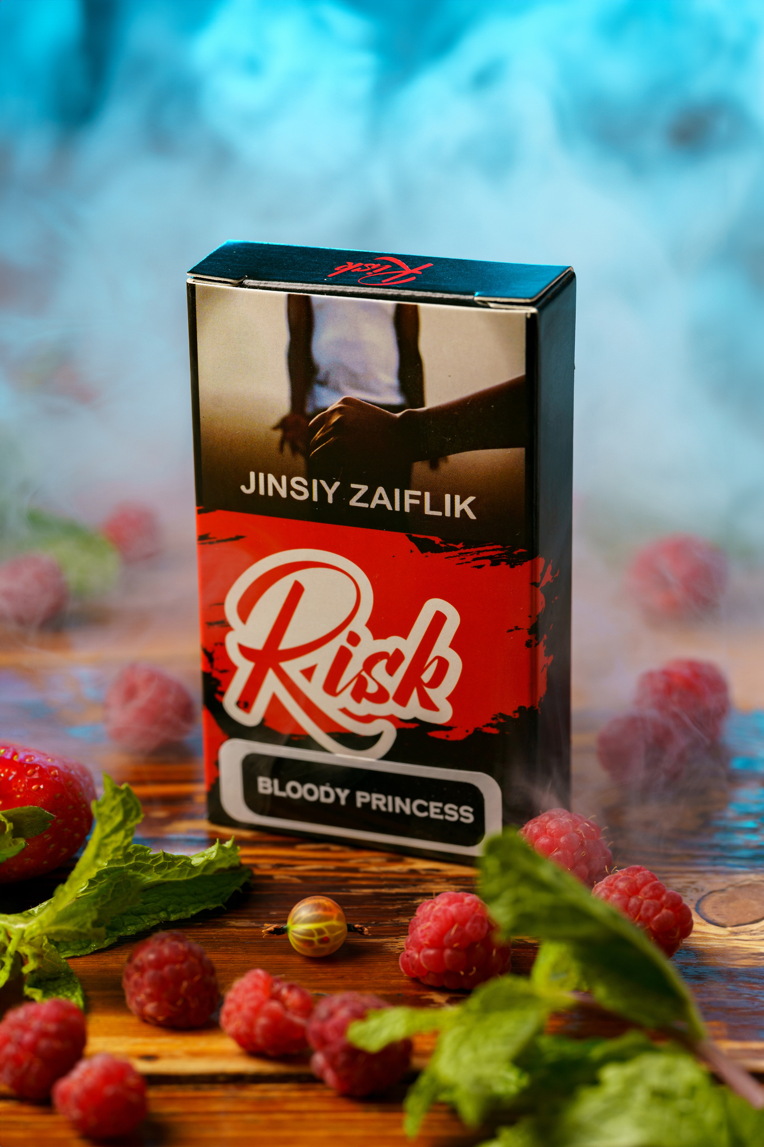 RISK — предметная съёмка. Фотограф Григорий Кравец