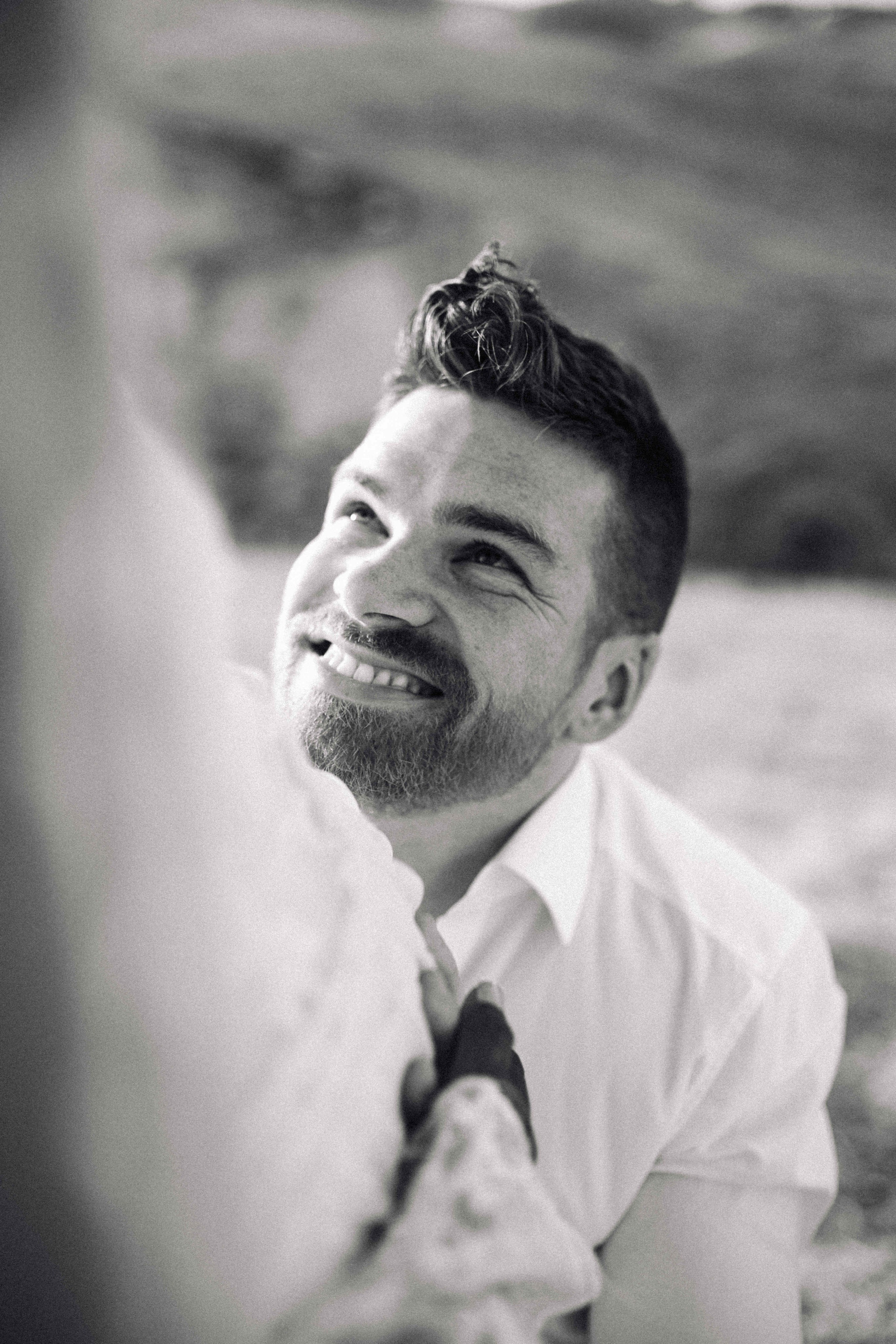 PHOTO SESSION IN THE DESERT NEAR MAALE ADUMIM. PHOTOGRAPHER IN ISRAEL