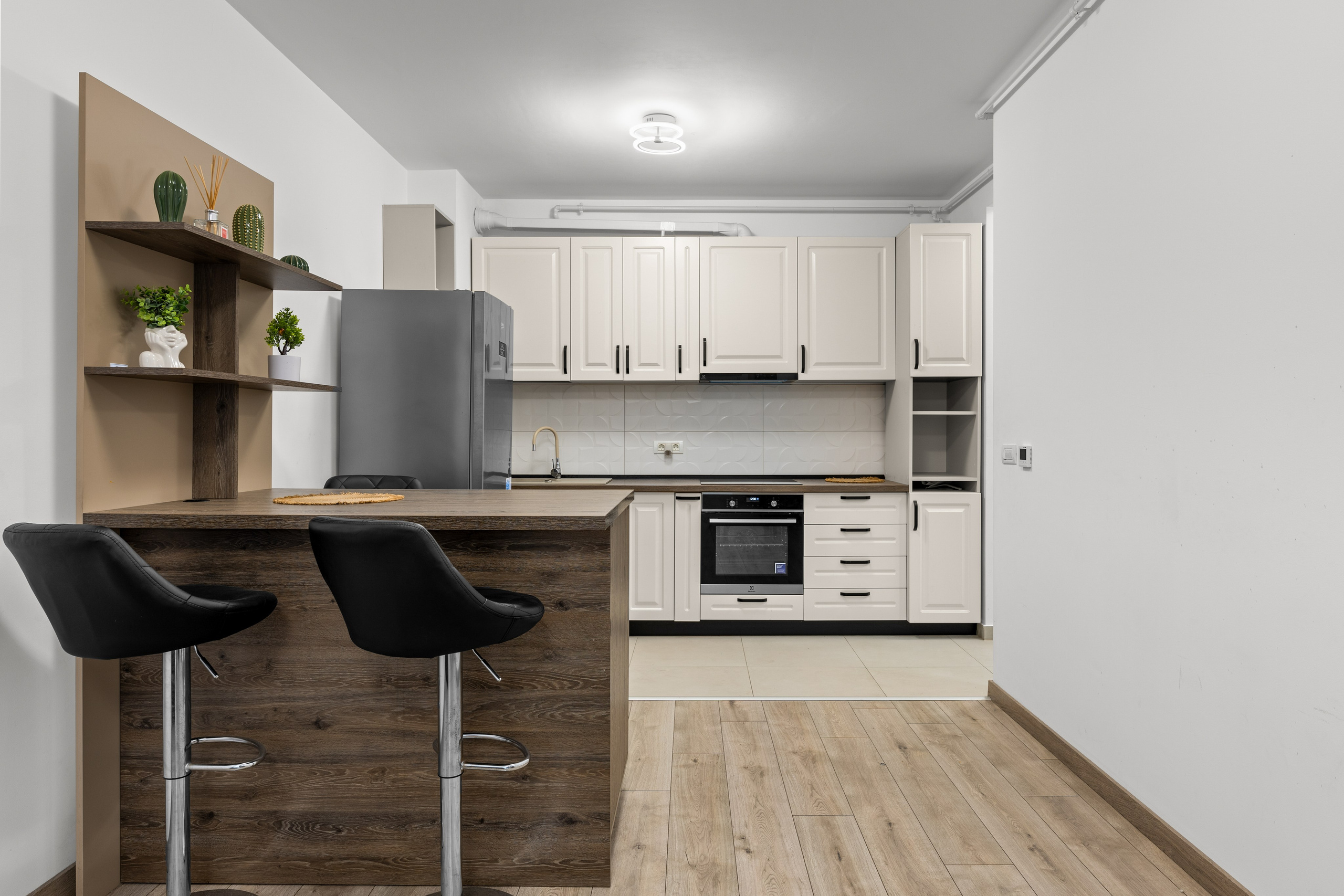 INTERIOR - REALESTATE. Samuel Ciobanu