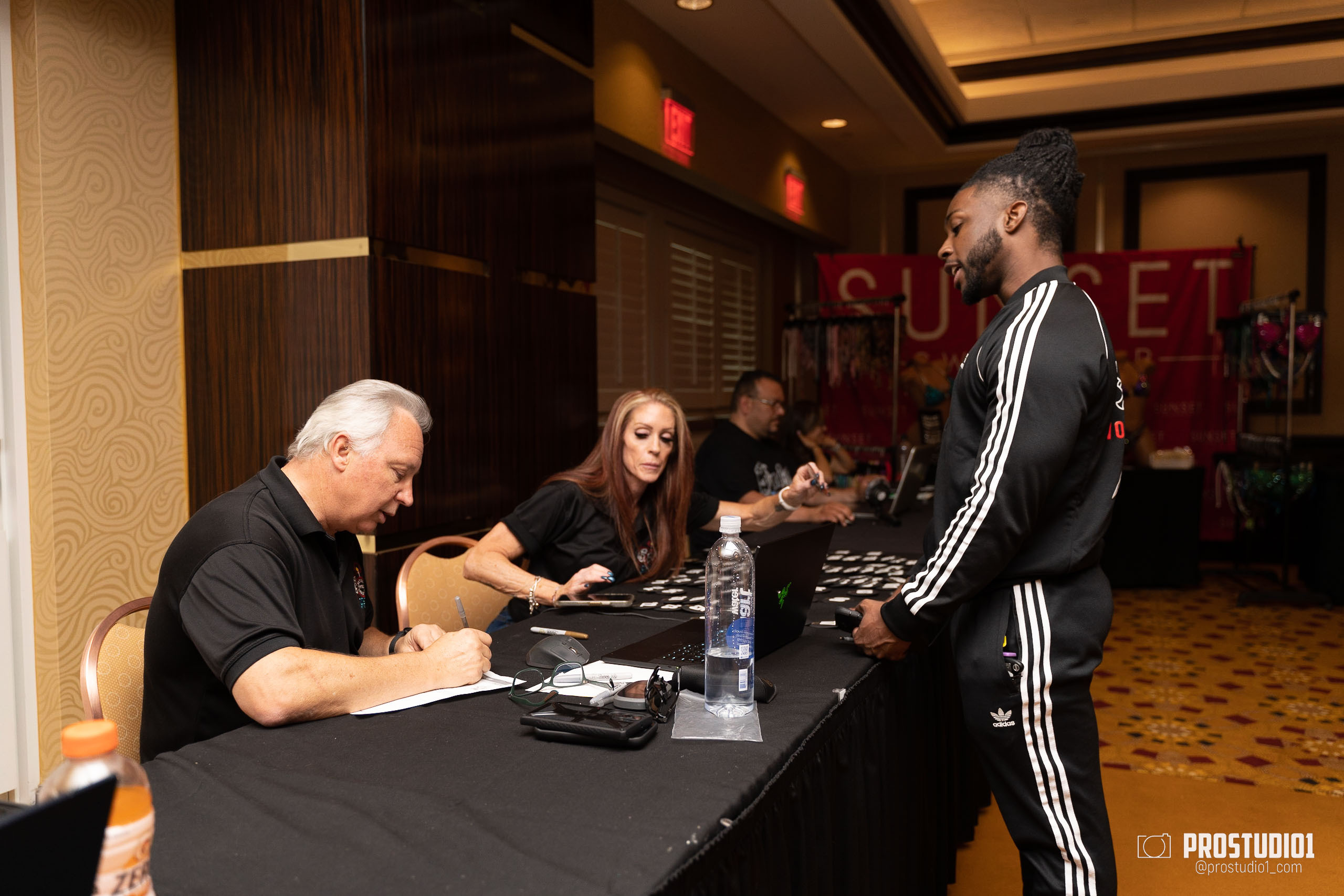 Photo & Video in Miami, Sunny Isles, Hallandale, Aventure. Photo & Video Production Studio #1