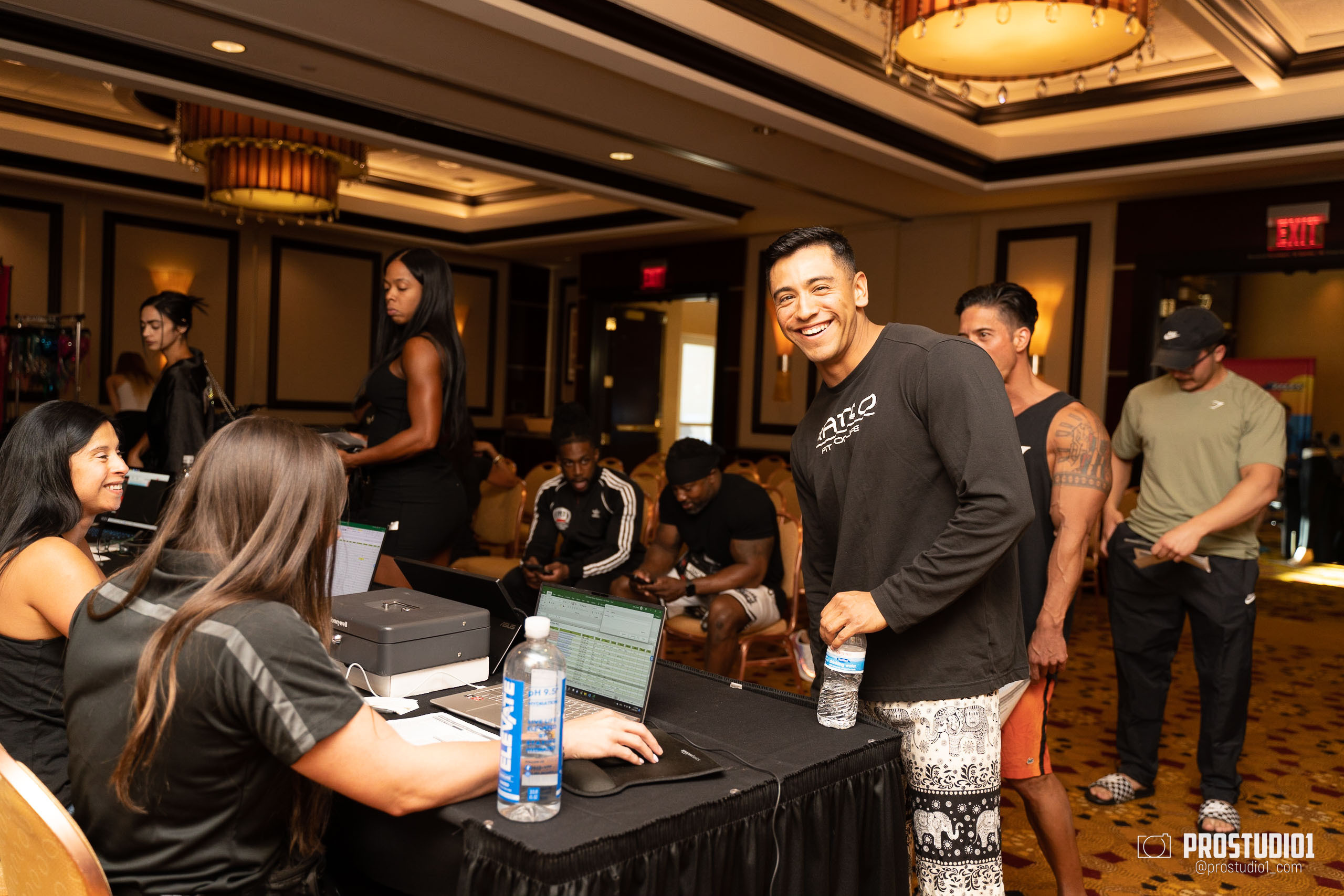 Photo & Video in Miami, Sunny Isles, Hallandale, Aventure. Photo & Video Production Studio #1