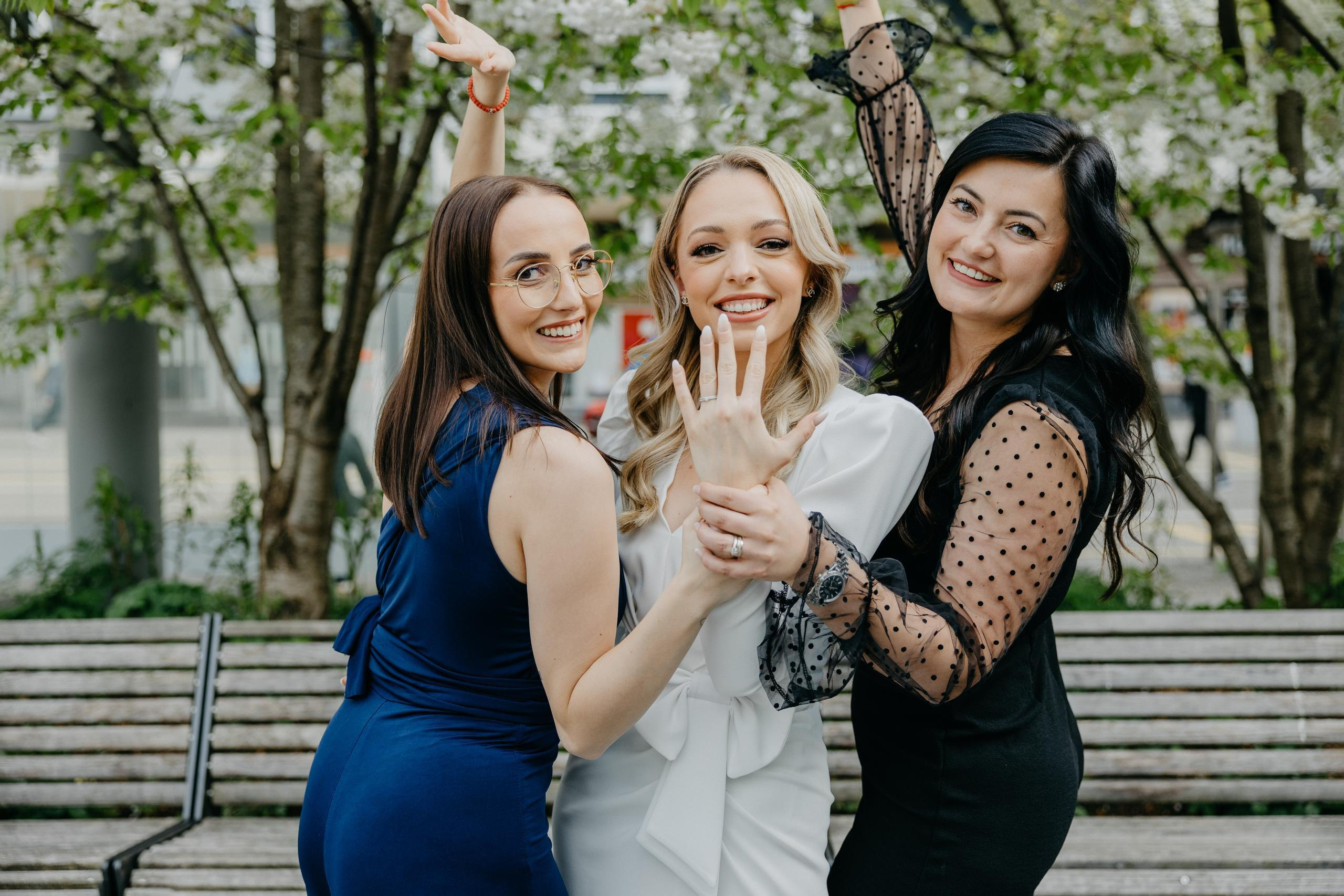 Zivile Hochzeit in der Stadt St. Gallen, drei Weieren. Hochzeitsfotografie Schweiz