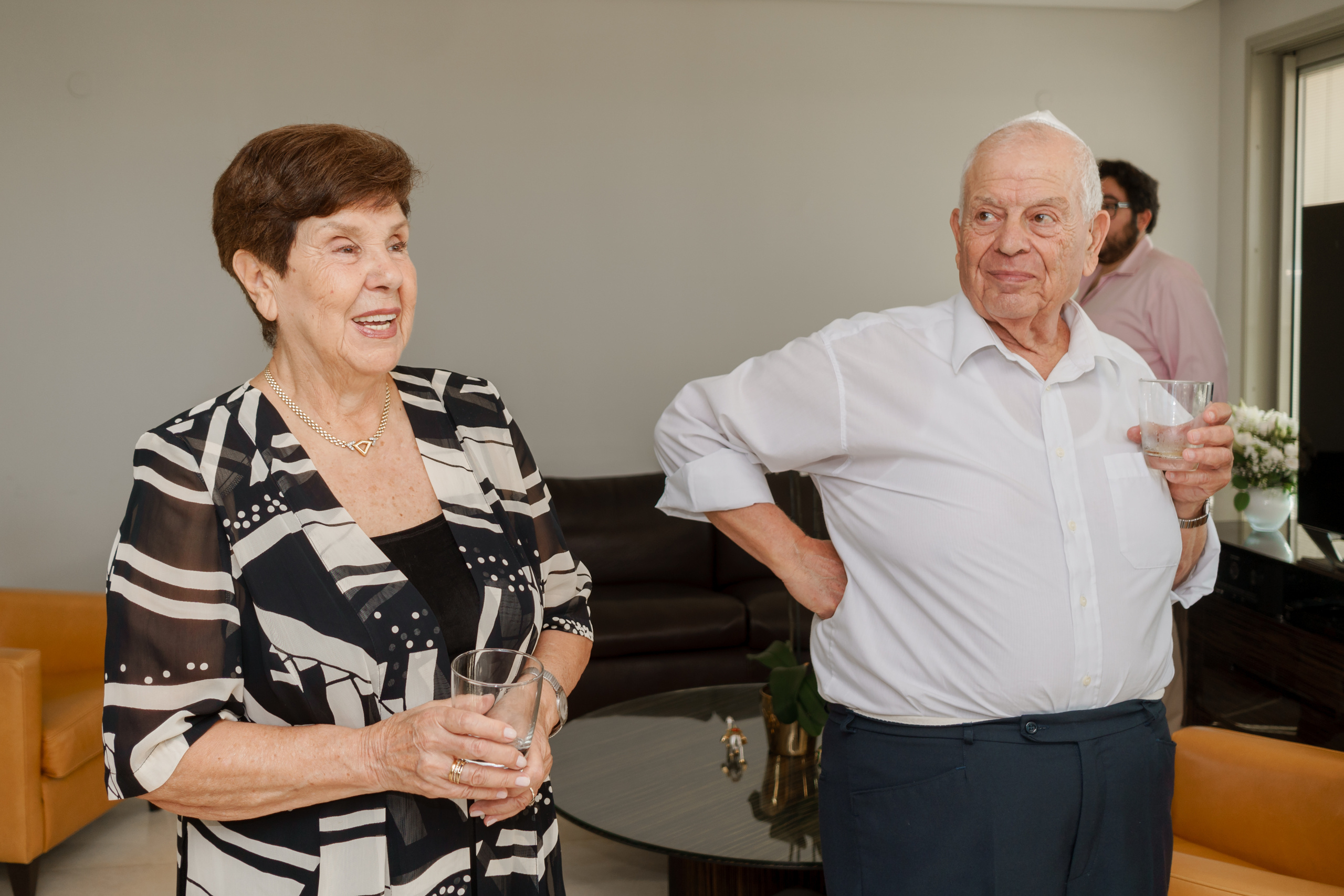 Stylish wedding of Gabriel & Juliette in Tel-Aviv, Israel. Porto Travel Photographer | Couples & Vacation Photos in Portugal — WePortugal