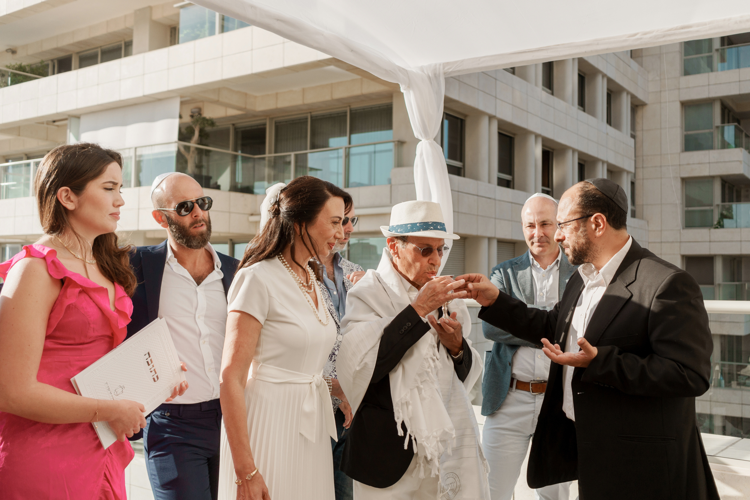 Stylish wedding of Gabriel & Juliette in Tel-Aviv, Israel. Porto Travel Photographer | Couples & Vacation Photos in Portugal — WePortugal