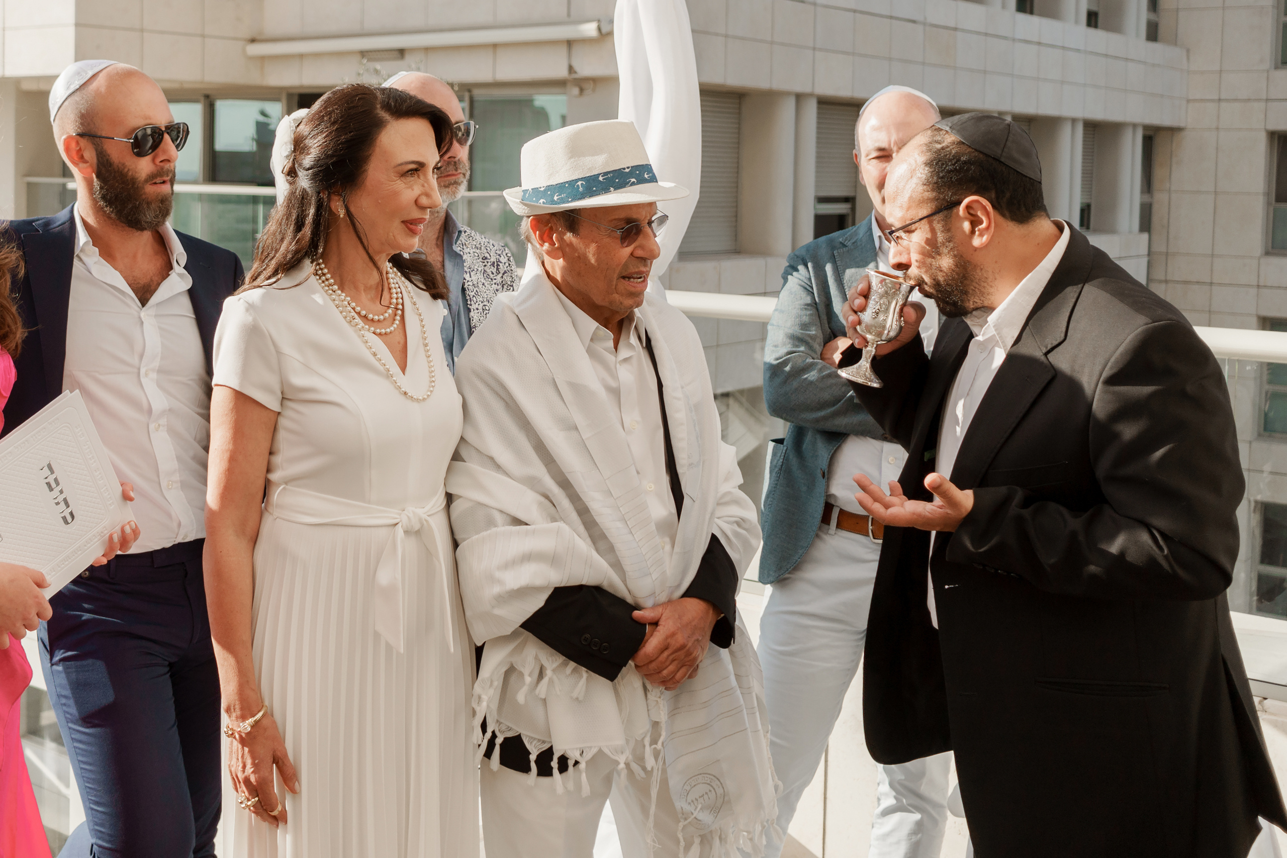 Stylish wedding of Gabriel & Juliette in Tel-Aviv, Israel. Porto Travel Photographer | Couples & Vacation Photos in Portugal — WePortugal