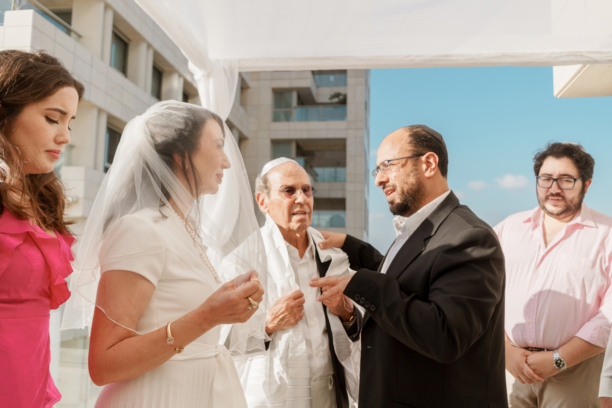 Stylish wedding of Gabriel & Juliette in Tel-Aviv, Israel. Porto Travel Photographer | Couples & Vacation Photos in Portugal — WePortugal