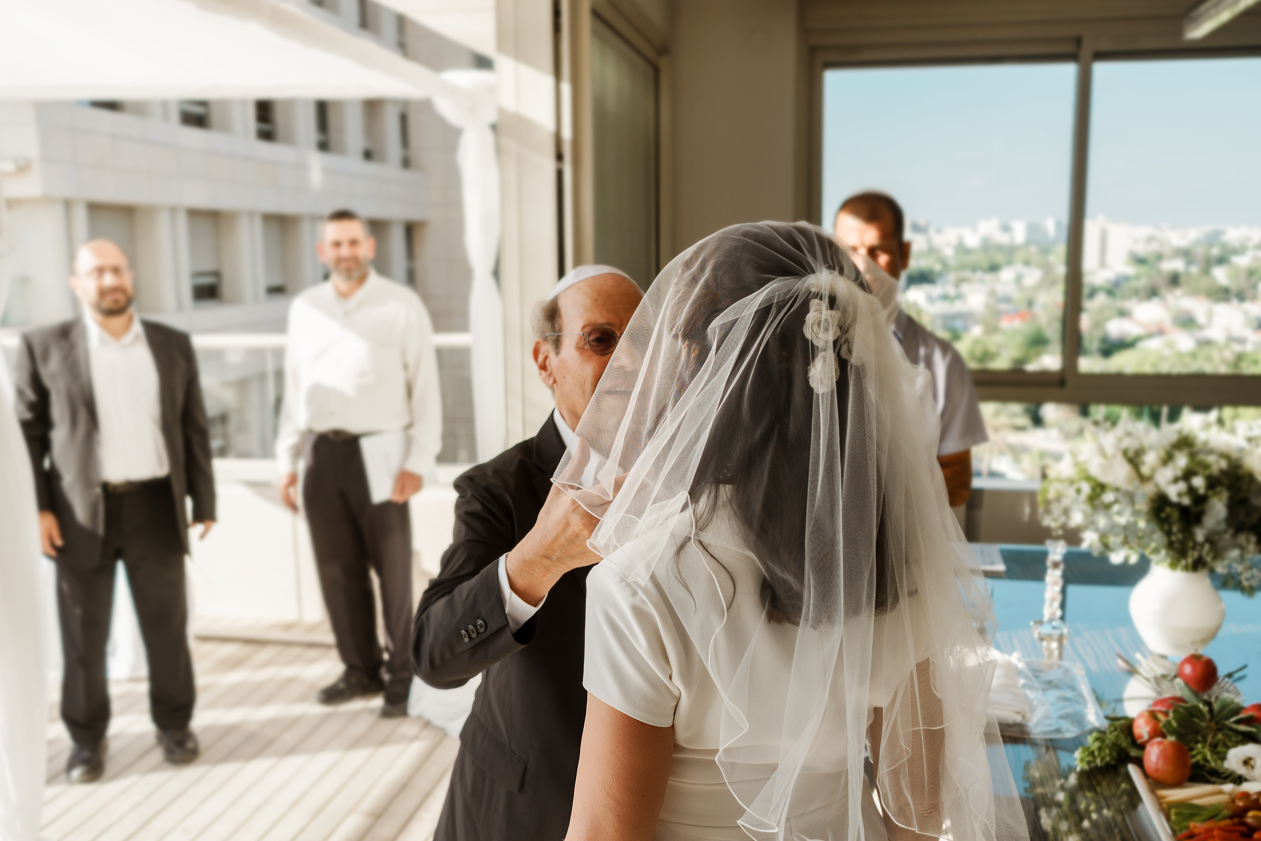 Stylish wedding of Gabriel & Juliette in Tel-Aviv, Israel. Porto Travel Photographer | Couples & Vacation Photos in Portugal — WePortugal