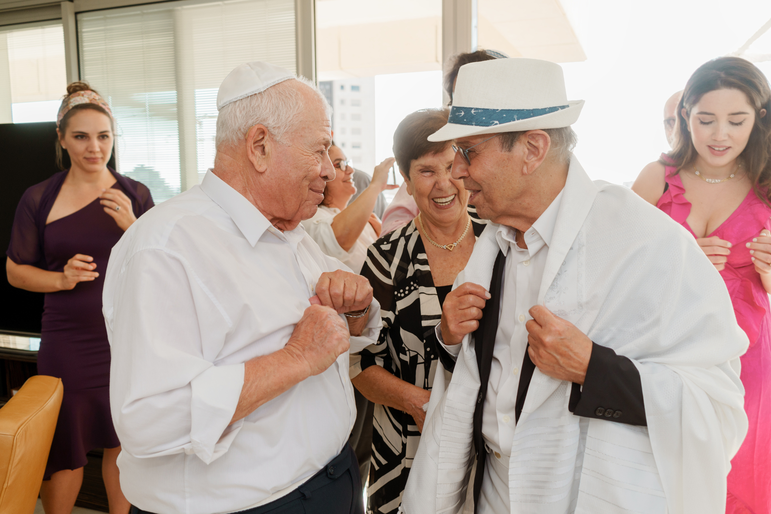 Stylish wedding of Gabriel & Juliette in Tel-Aviv, Israel. Porto Travel Photographer | Couples & Vacation Photos in Portugal — WePortugal