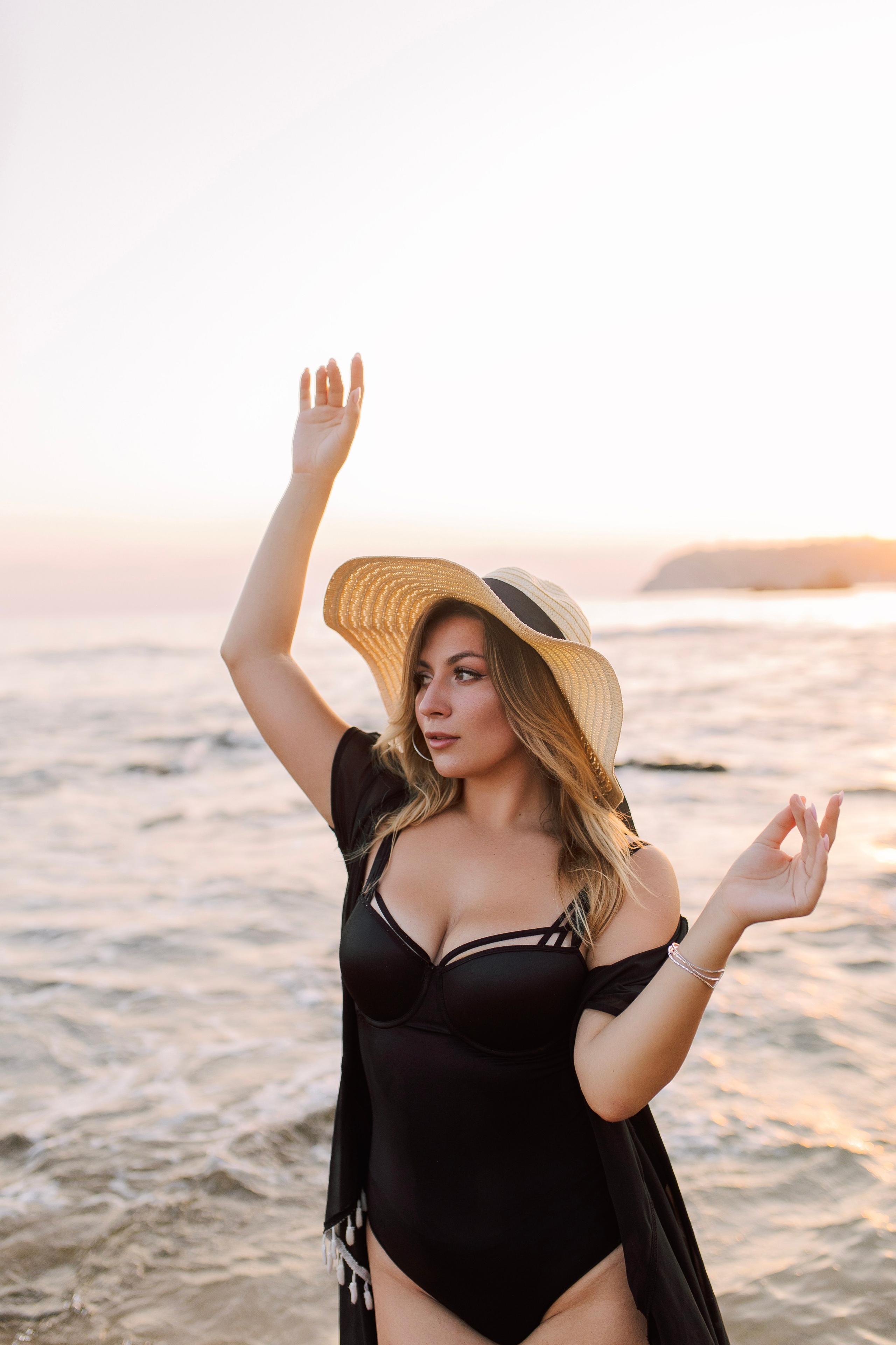 Фотосесия на пляже клеопатры. Аланья.фотограф в Алании, Конаклы, Авсаллар, Махмутлар. Семейная  Свадебная съемка на пляже Клеопатры. Фотограф в Алании в Турции, Аланья, Сиде, Белек, Анталия, Кемер, Конаклы, Окурджалар. Фотосъемки в Алании. Фотосессия в Алания.Алсу Девели