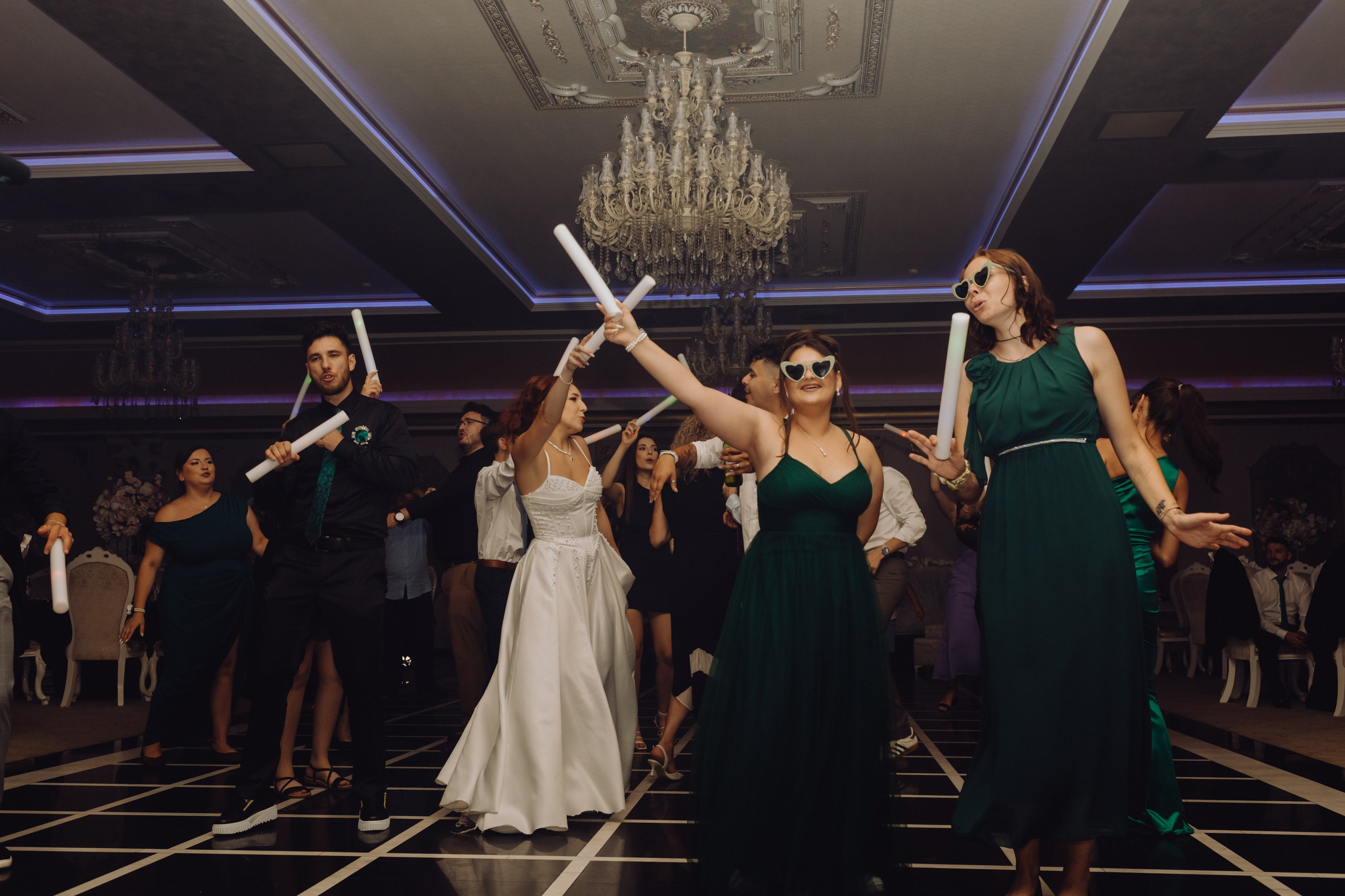 Paul & Maria. Wedding & couple photographer from Romania Rut Vetan