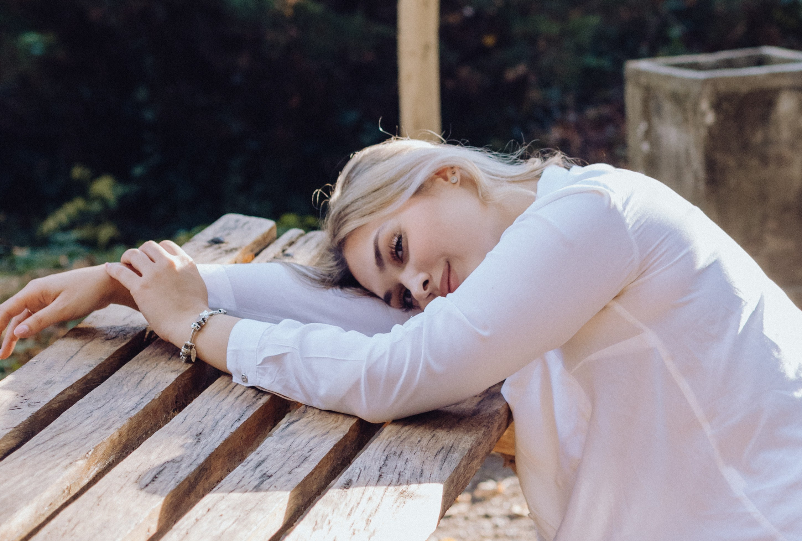 Robert & Alexandra. Wedding & couple photographer from Romania Rut Vetan