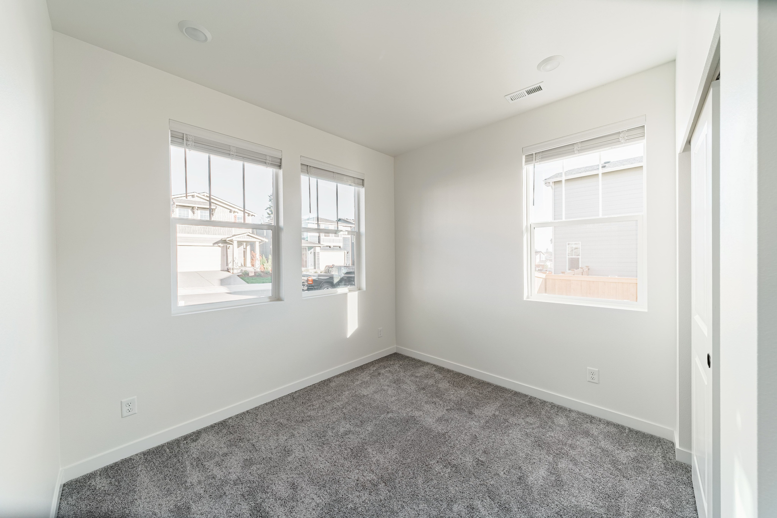 Real Estate photography. Washington state. EVAN ARISTOV WEDDING PHOTOGRAPHY — Seattle Wedding Photographer