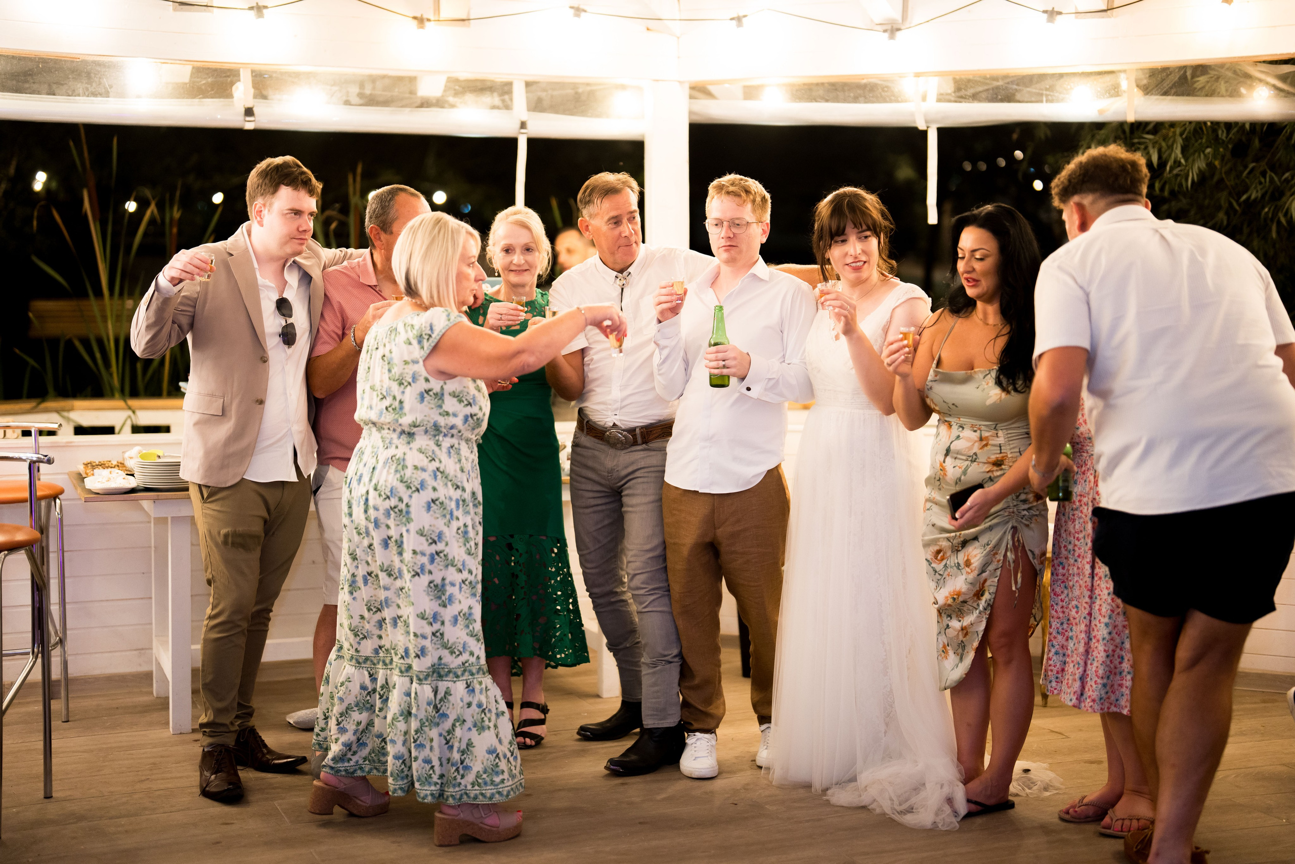 PARTY. Gabriel Florea — Fotograf nuntă București