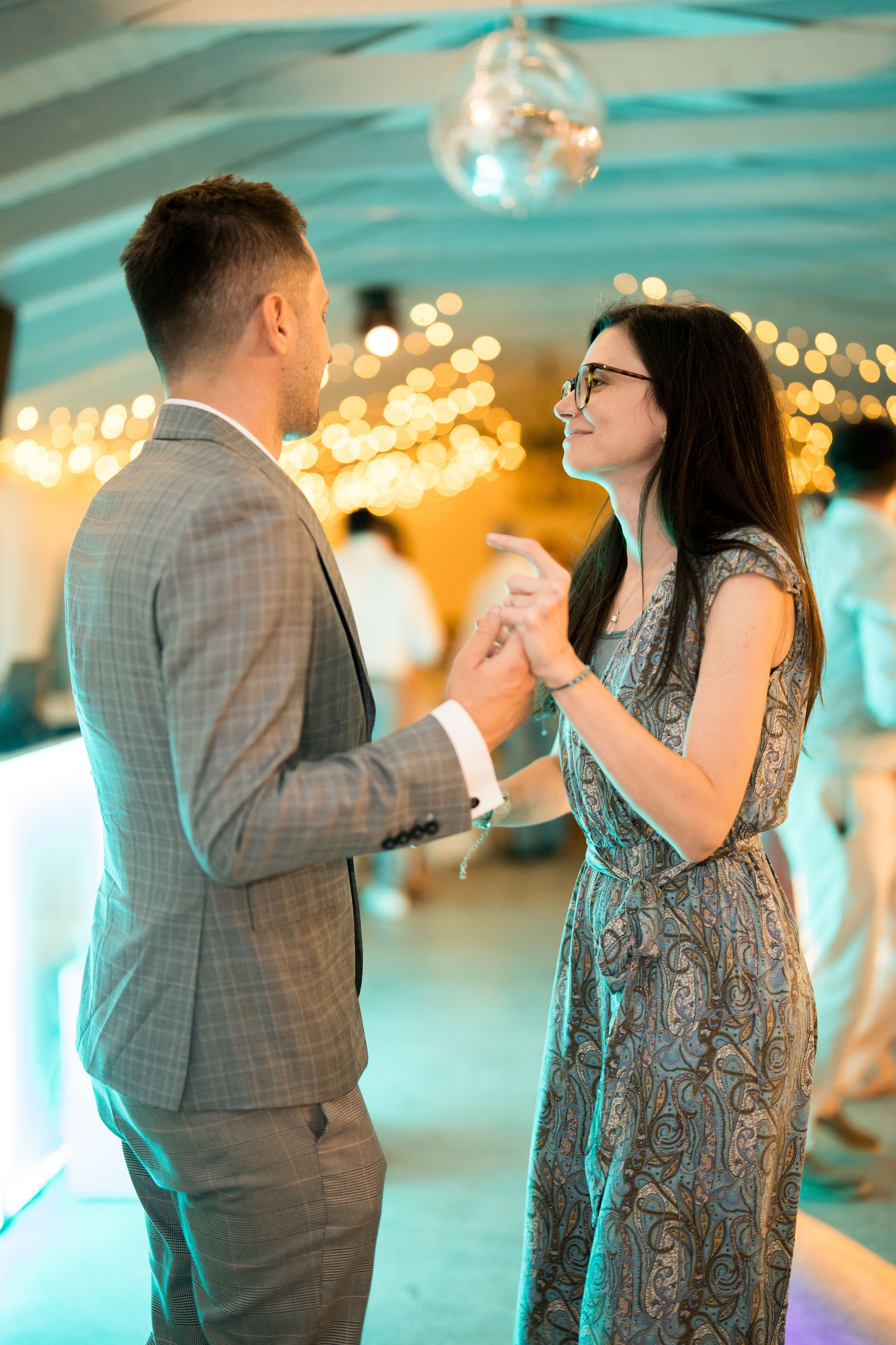 PARTY. Gabriel Florea — Fotograf nuntă București