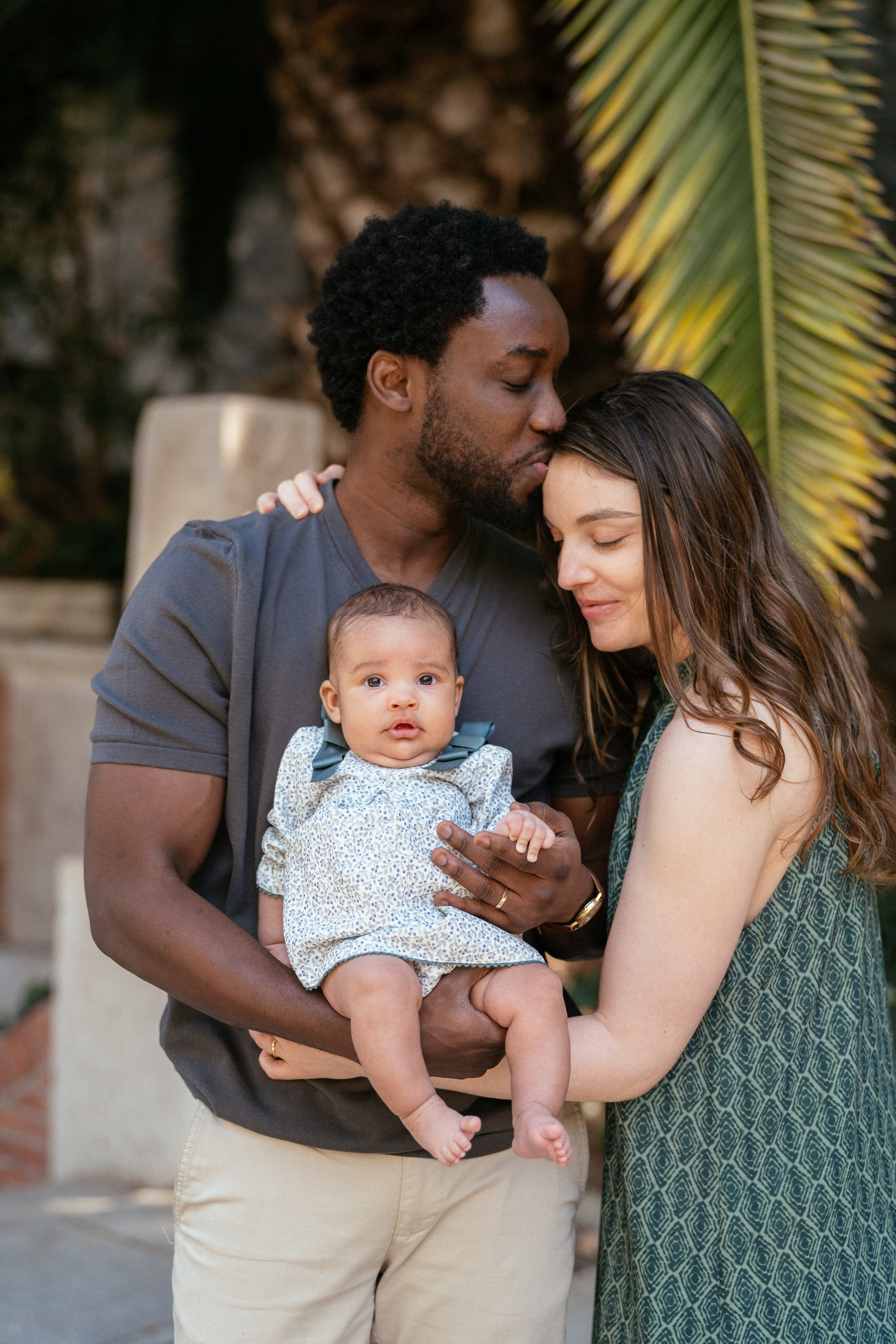 authentic candid newborn and family portraits documented by a madrid photographer