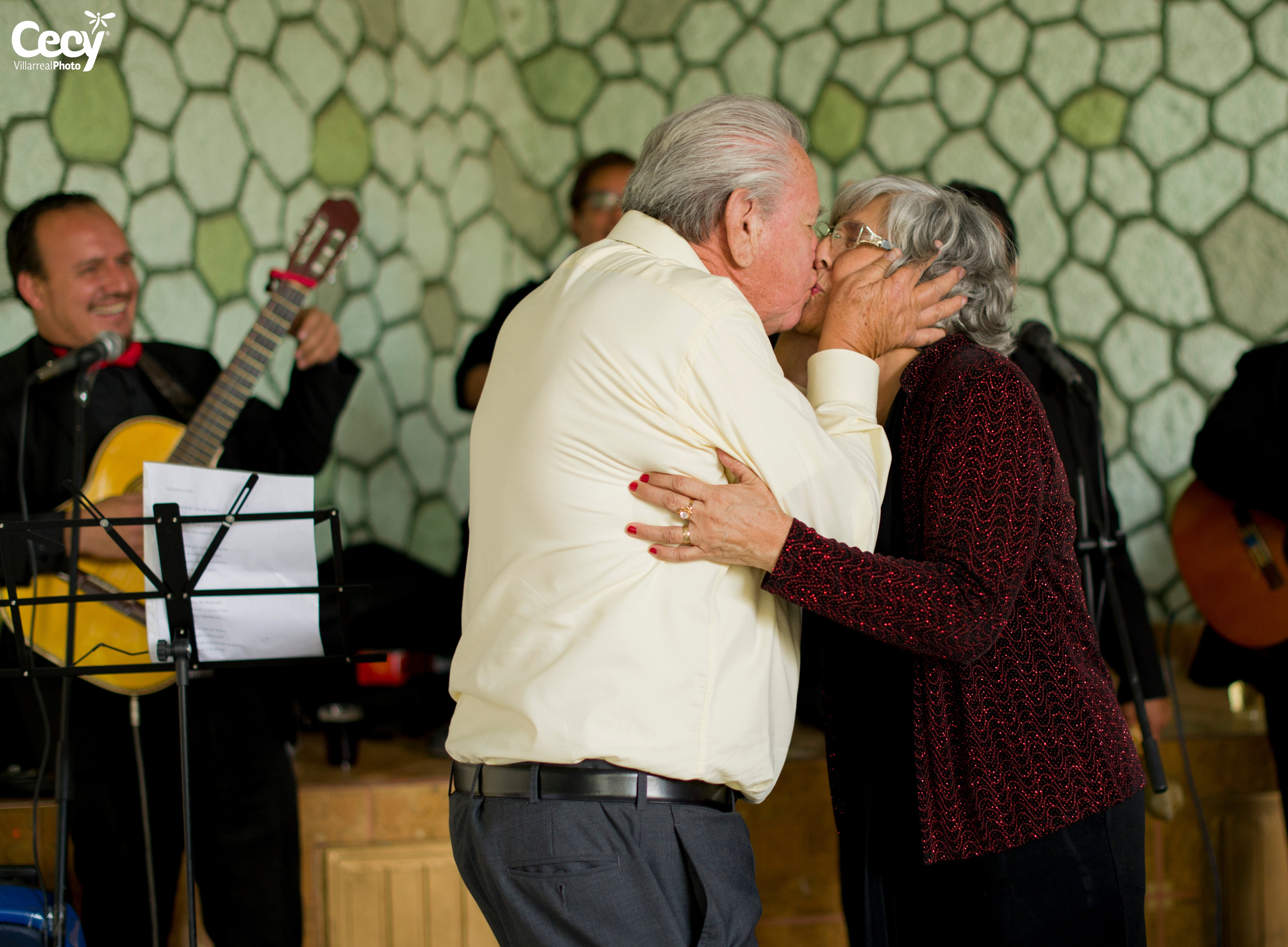 BODAS DE ORO - GUADALUPE Y FRANCISCO