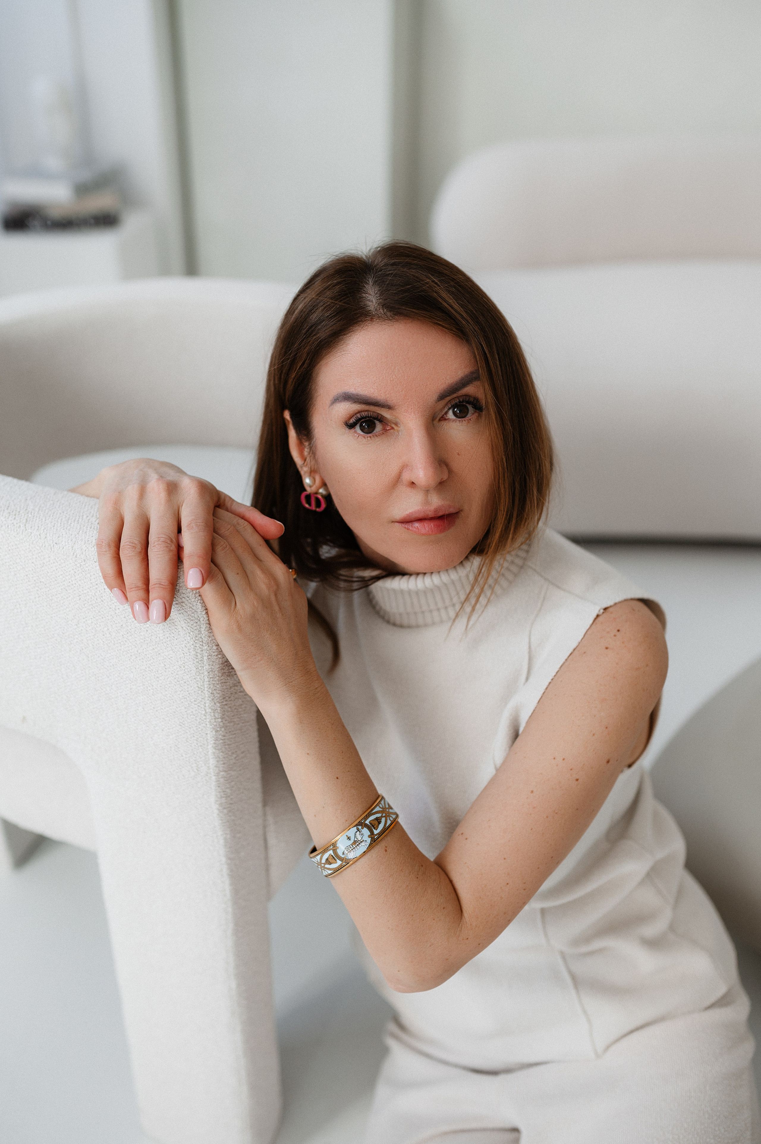 Beauty by Vovk cosmetologist in Prague. ANNA-MARIA PHOTO CONTENT CREATOR — фотограф, естет, художник і візуальний експерт Instagram у Празі