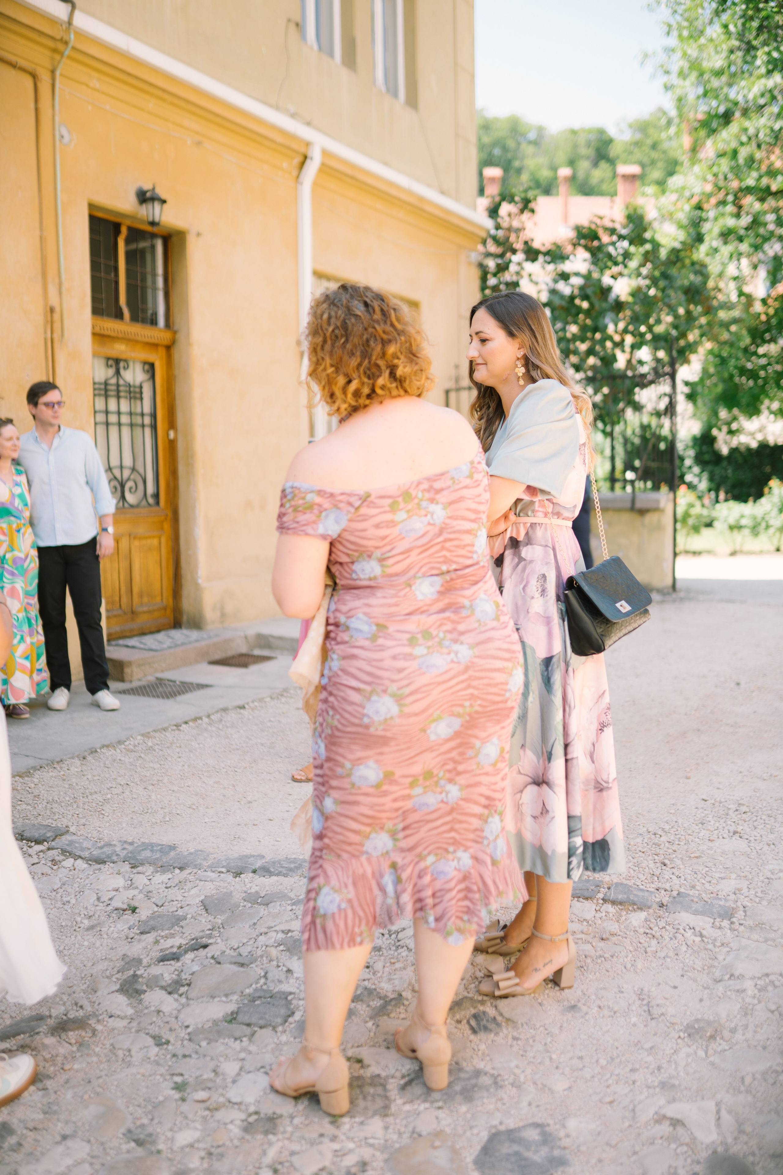 Fotografie de Eveniment Brașov: Povești Vizuale | Mădălina Beda. Madalina Beda- Artist vizual, fotograf, doula la nastere, consultant babywearing Brasov si in toata tara