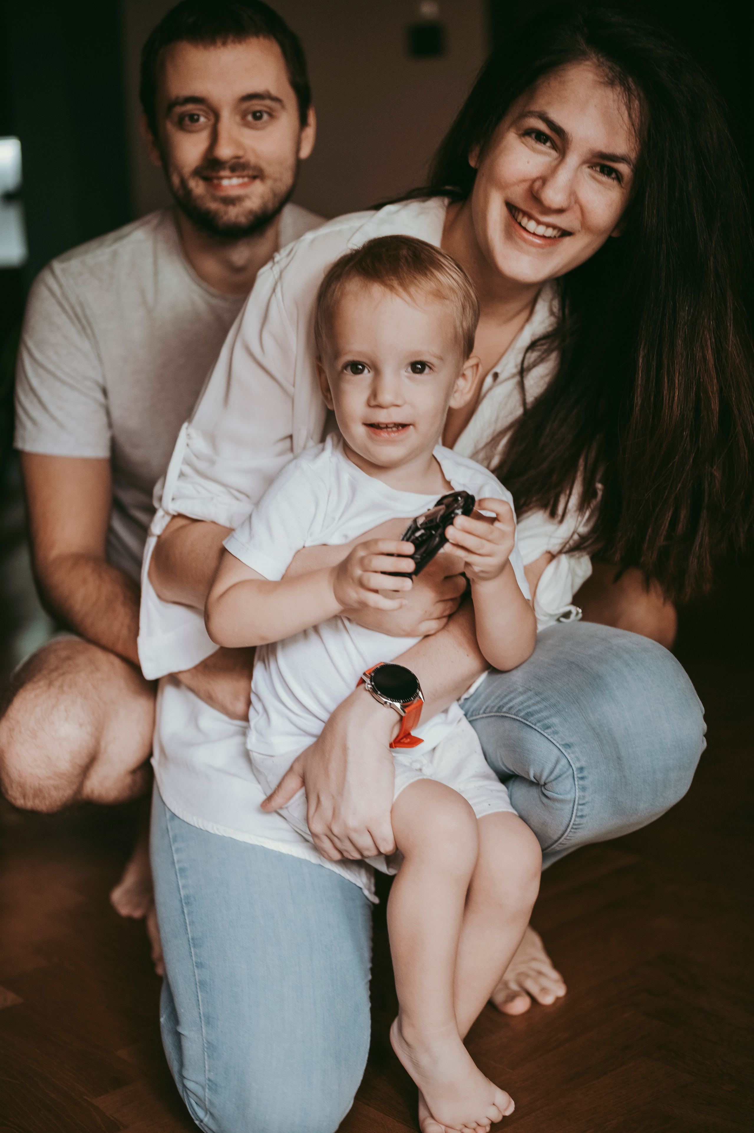 Sonja, Nikola, Lazar i Luka / porodicno fotografisanje kod kuce. Deciji i porodicni fotograf u Beogradu Oksana Skendzic