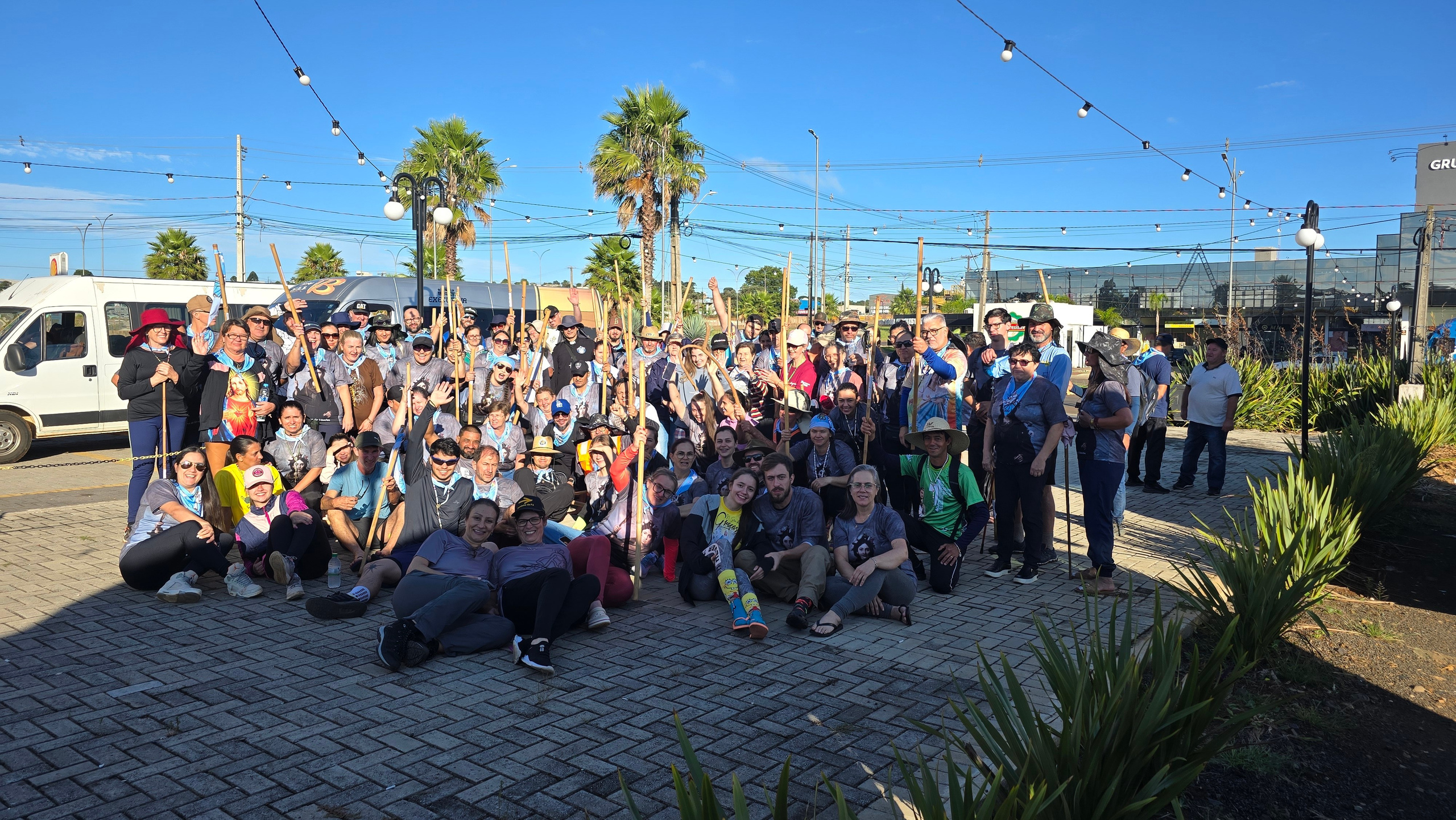 Peregrinação Nossa Senhora de Belém. Handa Produções