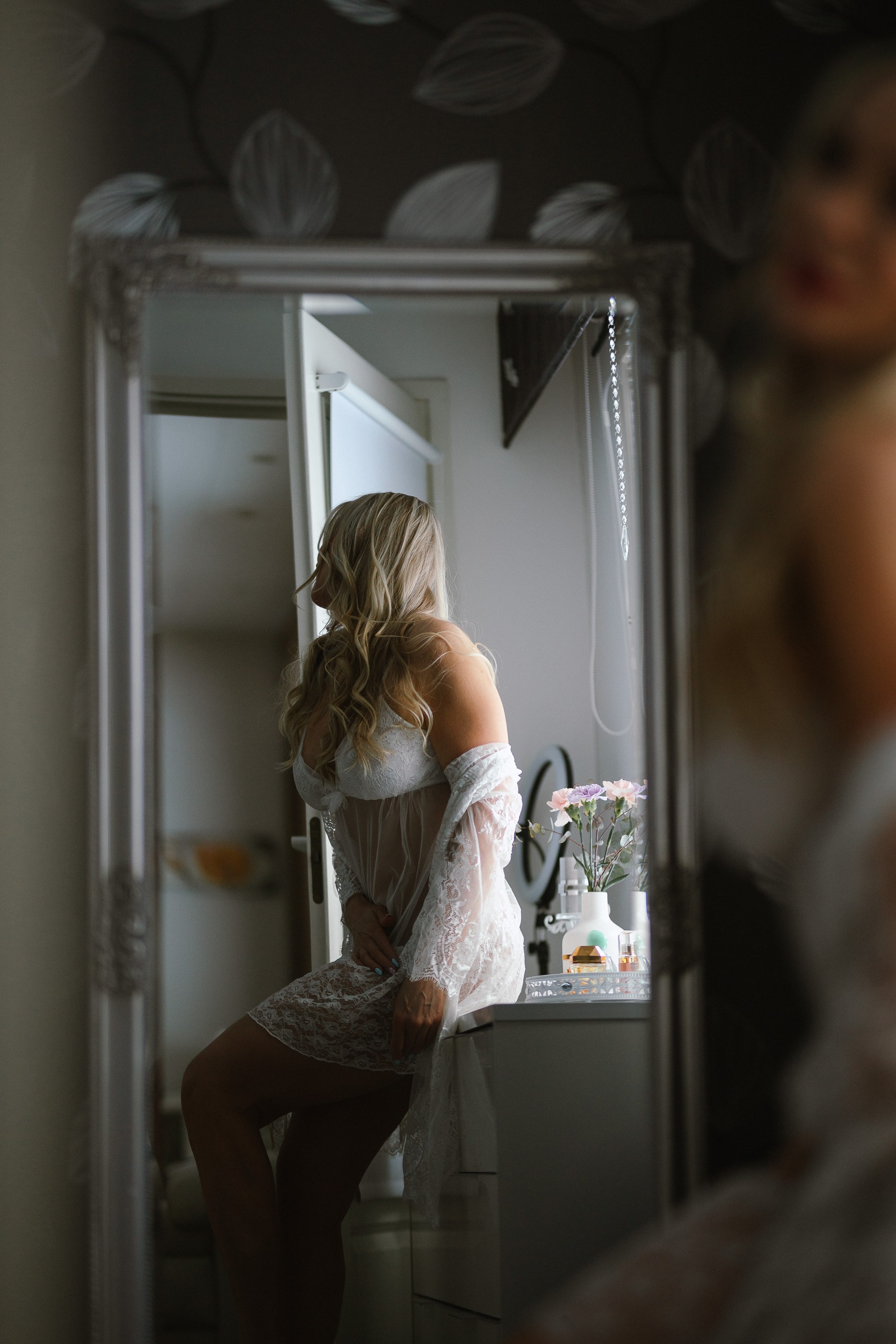 Boudoir kotona. Valokuvaaja Lahti, Helsinki Elena Salonen