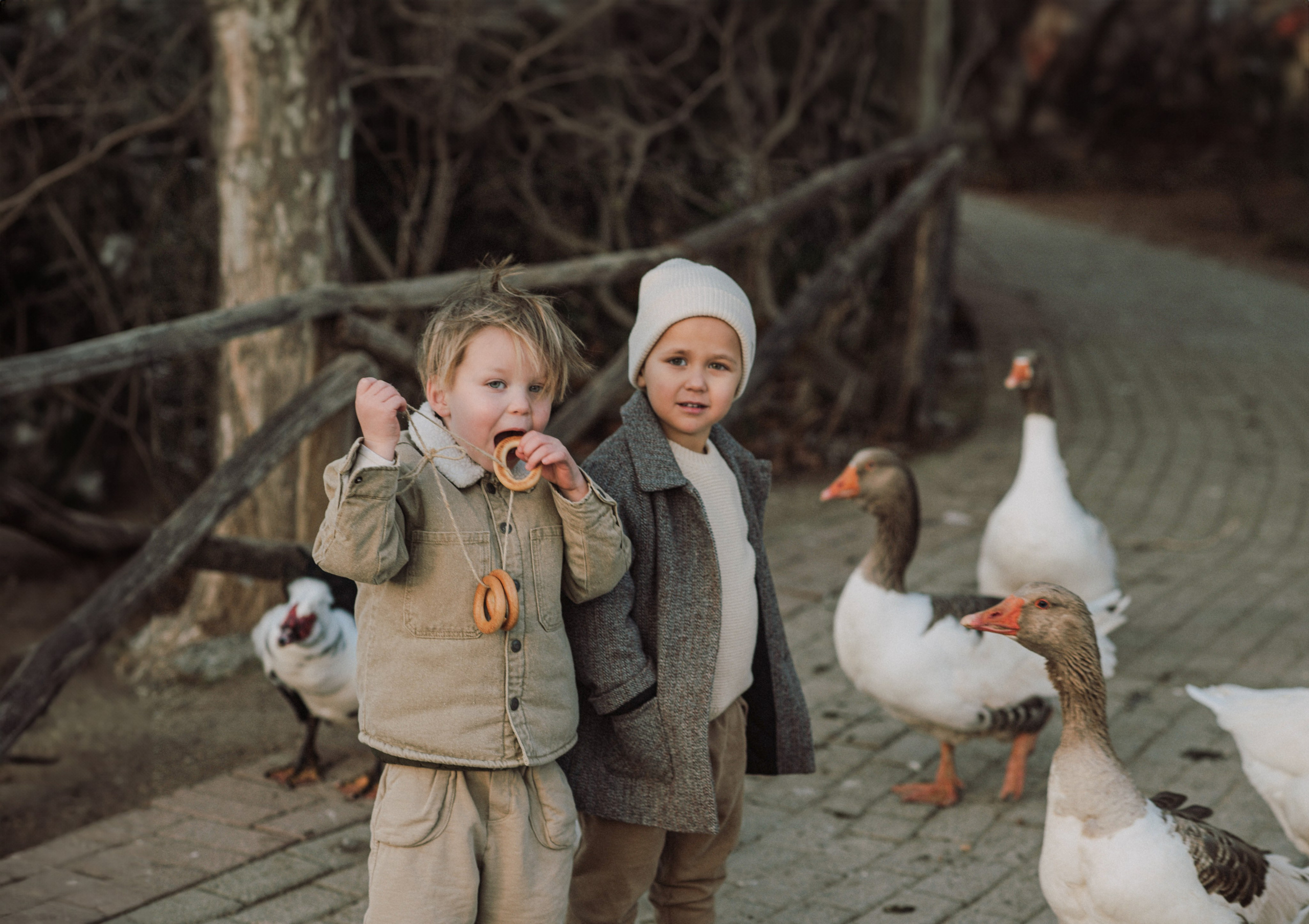 KIDS VINTAGE. Family, children, portrait, and event photography in Thessaloniki