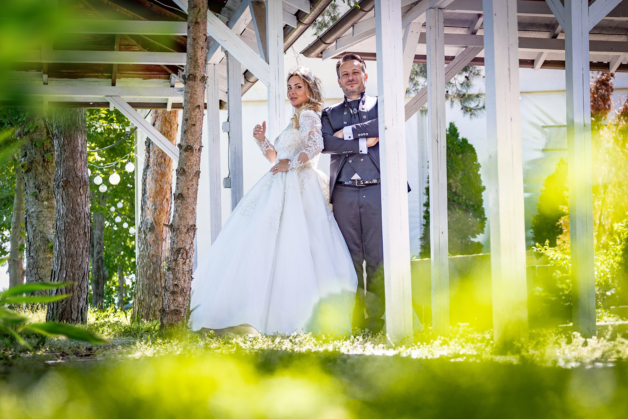 „Trash the Dress – ședință foto după nuntă”. Fotograf nuntă, portrete și evenimente București | Eduard Foto