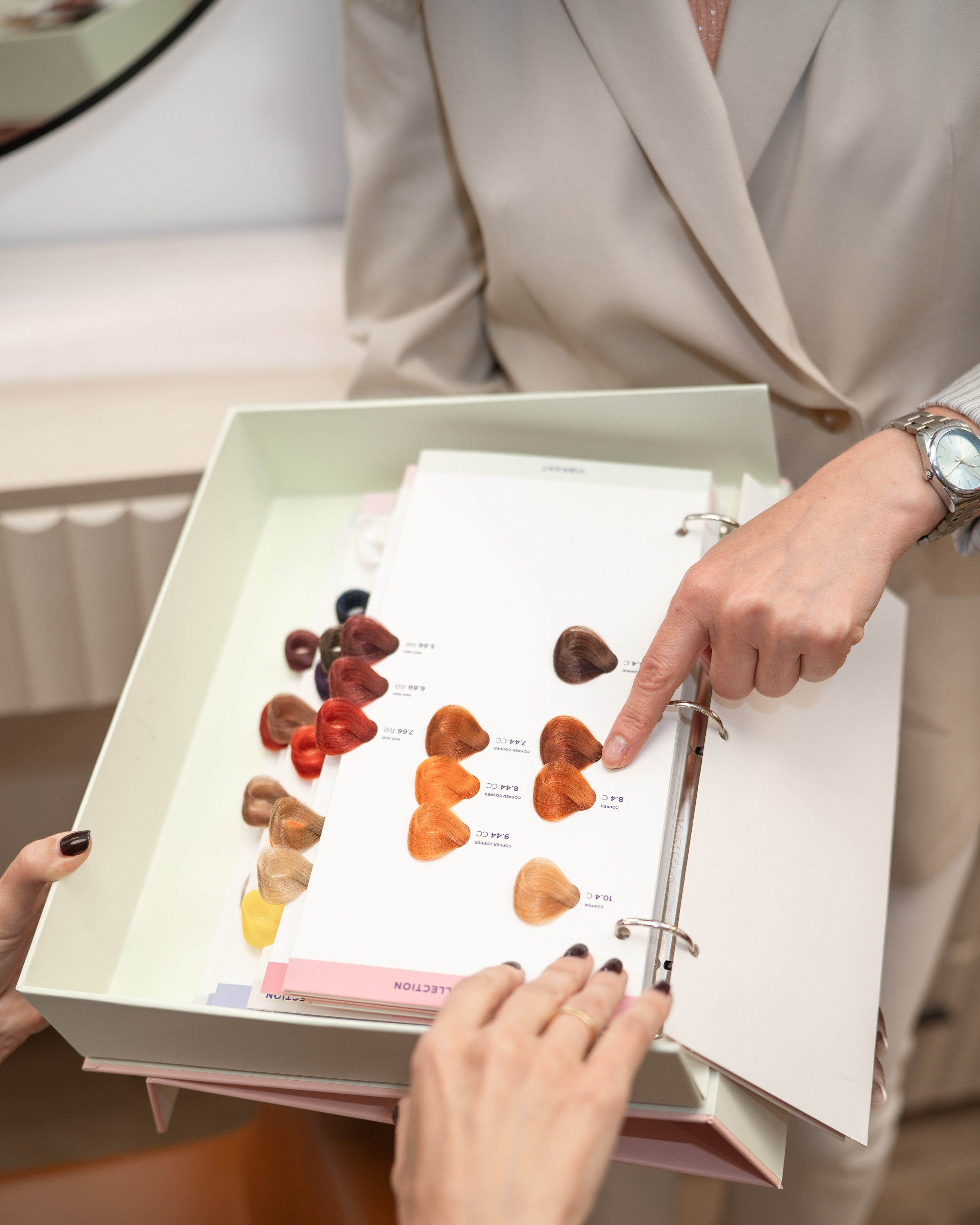 Content shooting for Salon BLOU. Fotógrafo en Madrid, España. Alyona Belyaninova