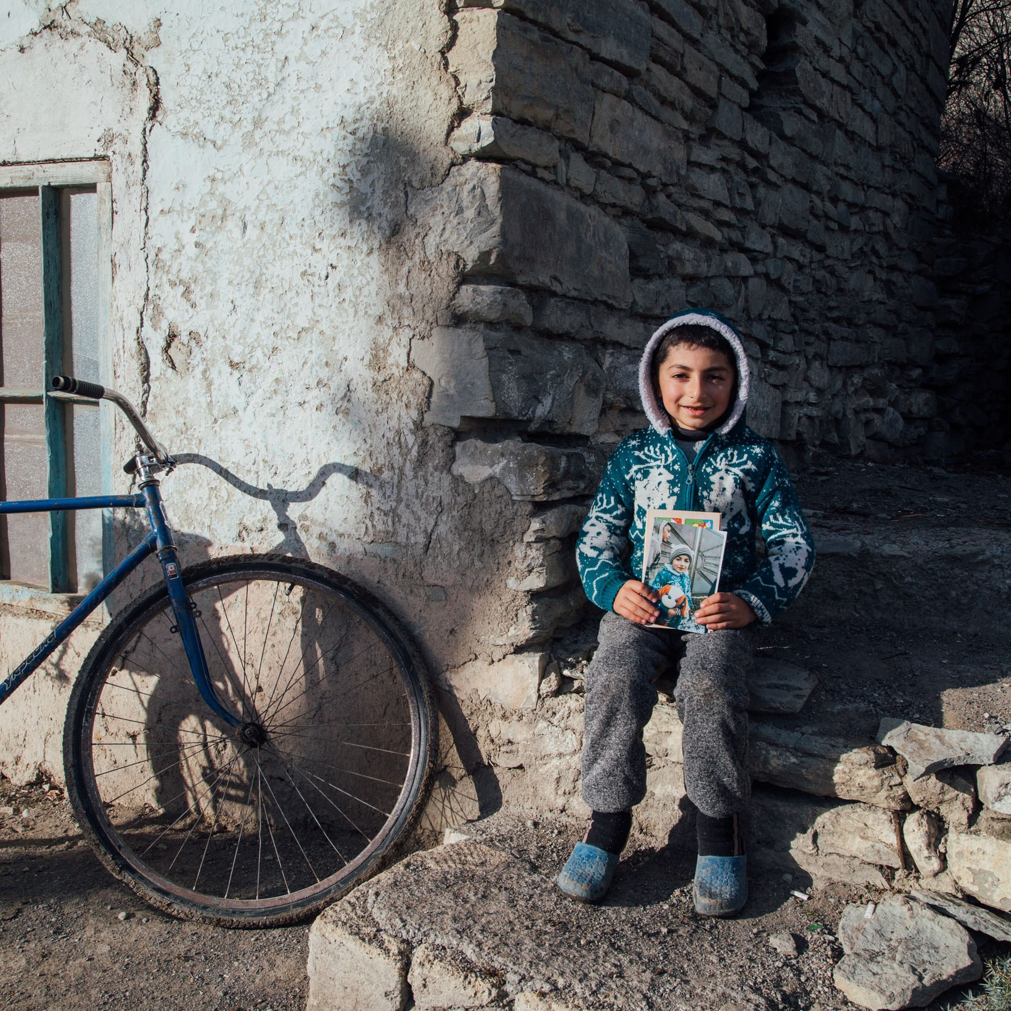Şaxta Baba Ucqar Dağ Kəndlərində - Sosial Layihə. Bakıda Peşəkar Tədbir, Love Story və Təbiət Fotoqrafı — Elşən Baba