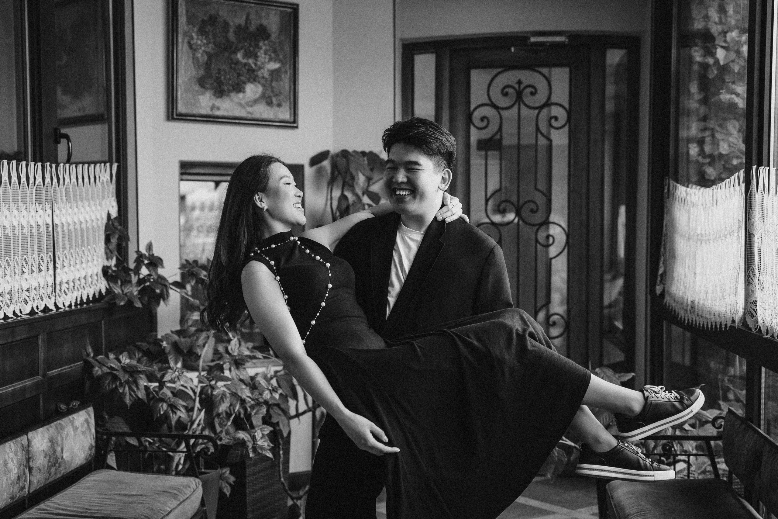 Hand in hand. Photographer and travel-blogger Aleksandra Gritsenko