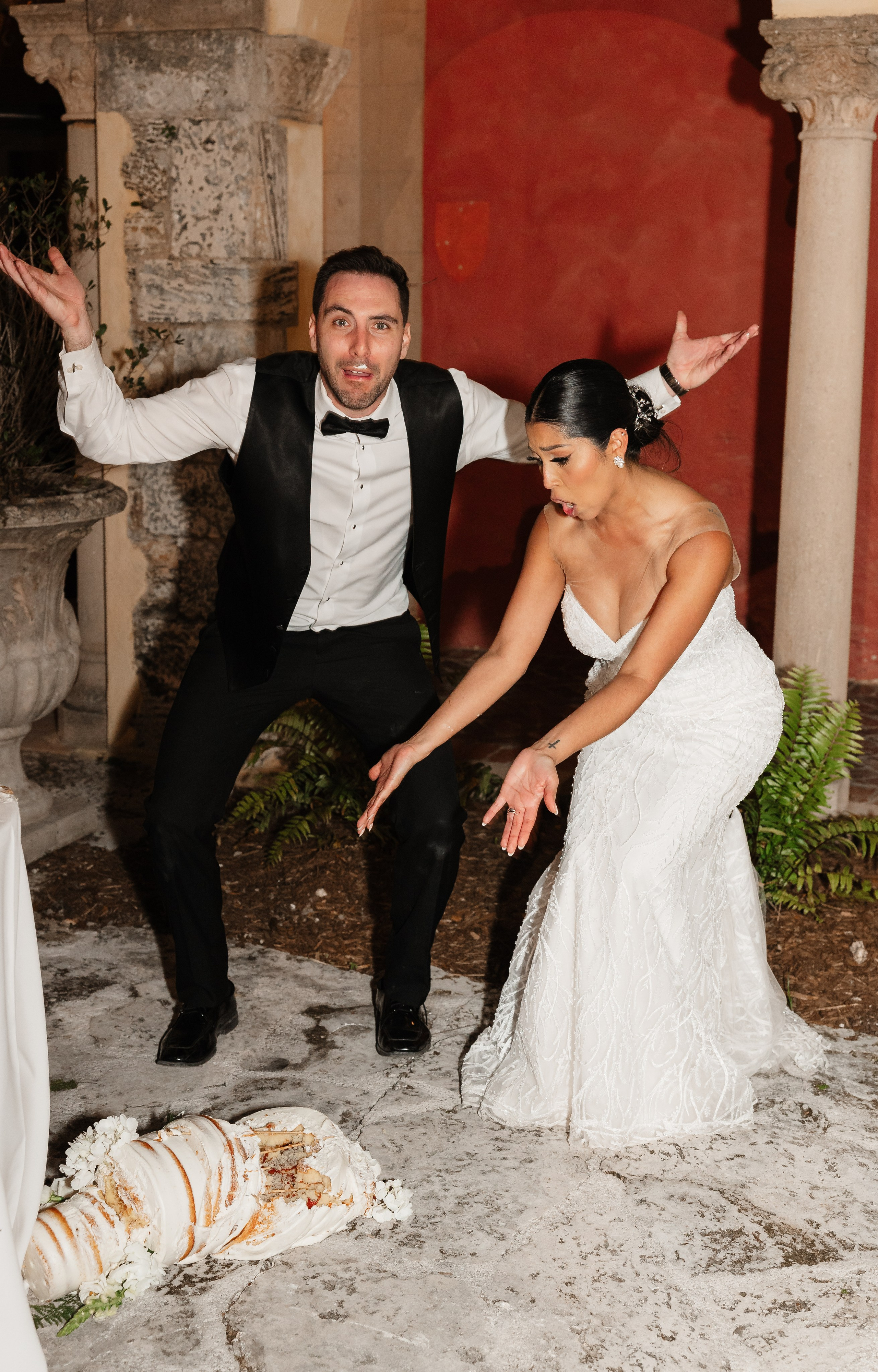 Mariella & Christopher’s Elegant Wedding at Deering Estate. YES I DO PRODUCTION — Wedding photography&videography