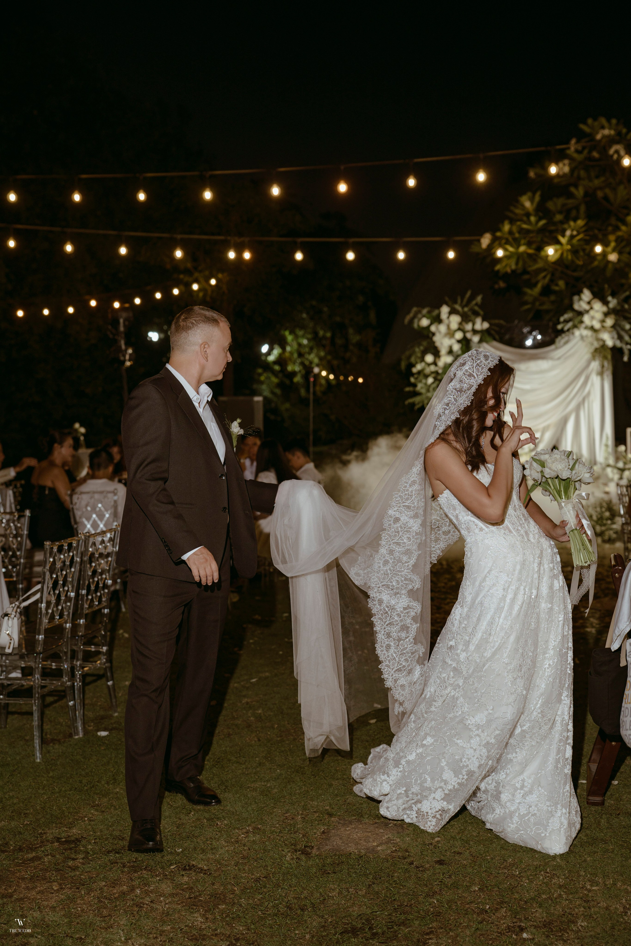 ALEX & NICOLE. WEDDING PHOTOGRAPHER IN VIETNAM