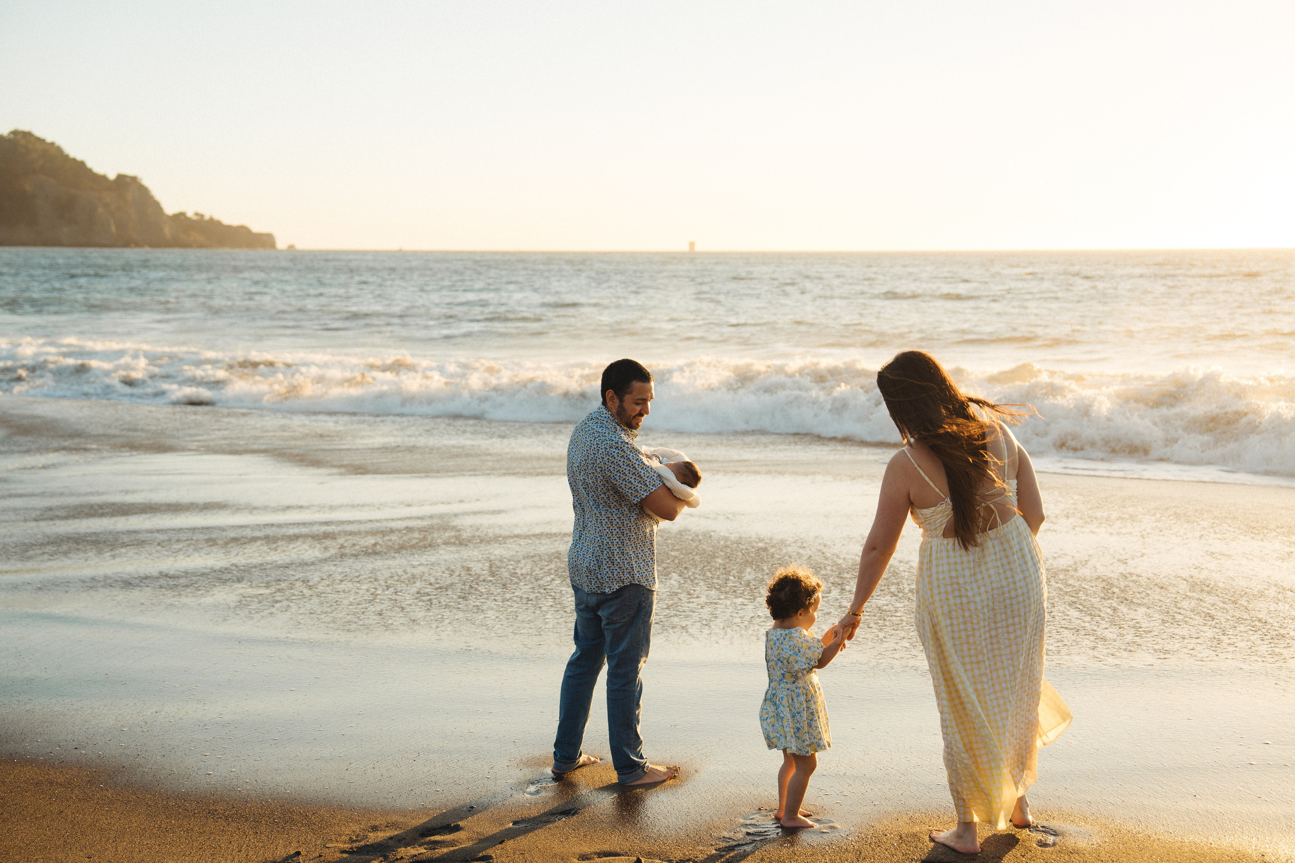 Bri’s growing family at Baker Beach. Soulo Photography | San Francisco Bay Area Based Photographer