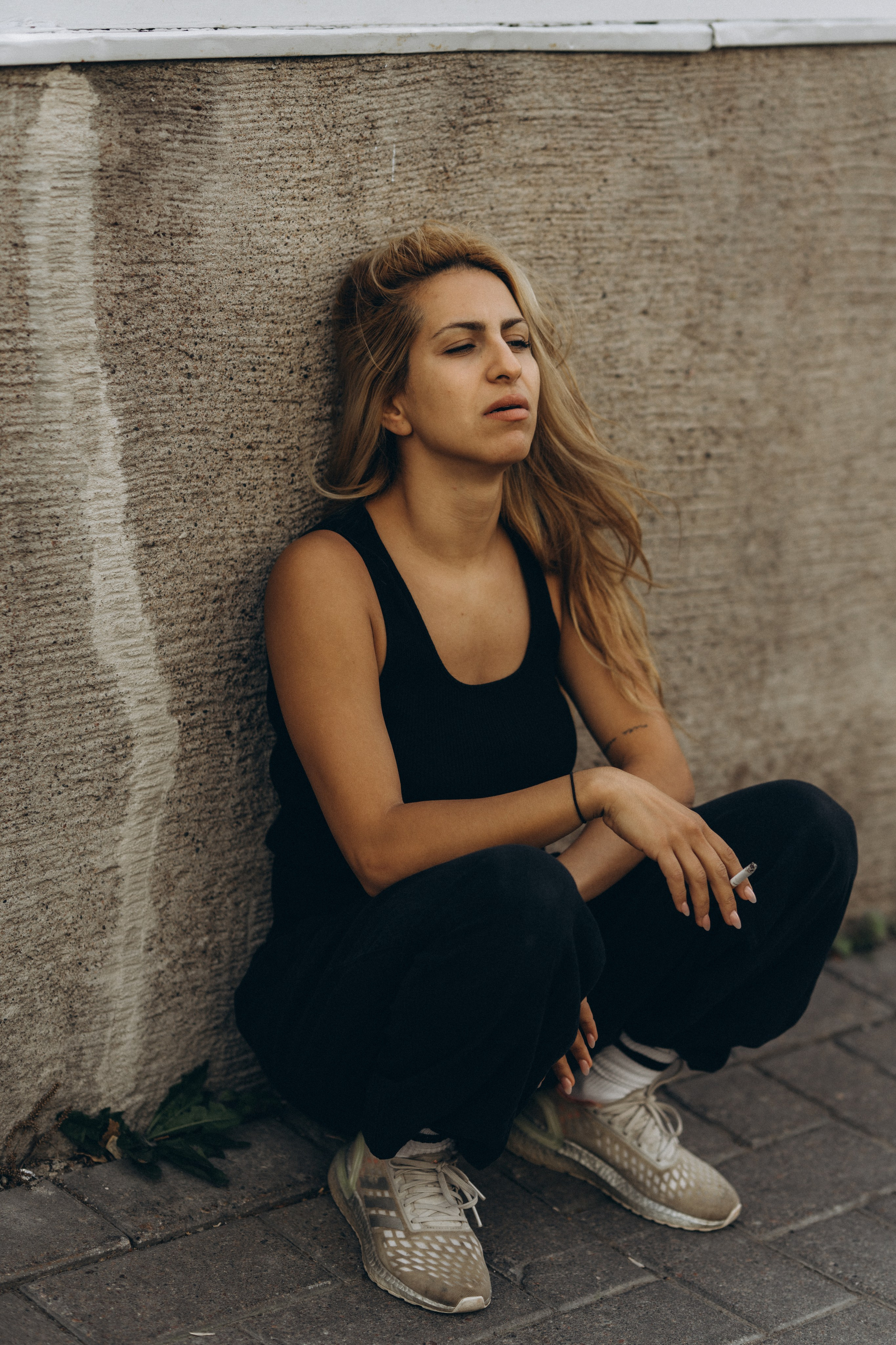 Mitra. Wedding and potrait photographer in Helsinki Vickan O