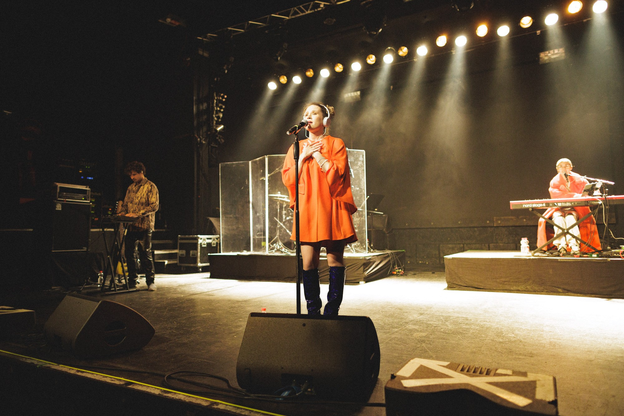 Monetochka. Dmitrii Lukinykh | Visuelles Storytelling & Cinematische Fotografie in Hamburg