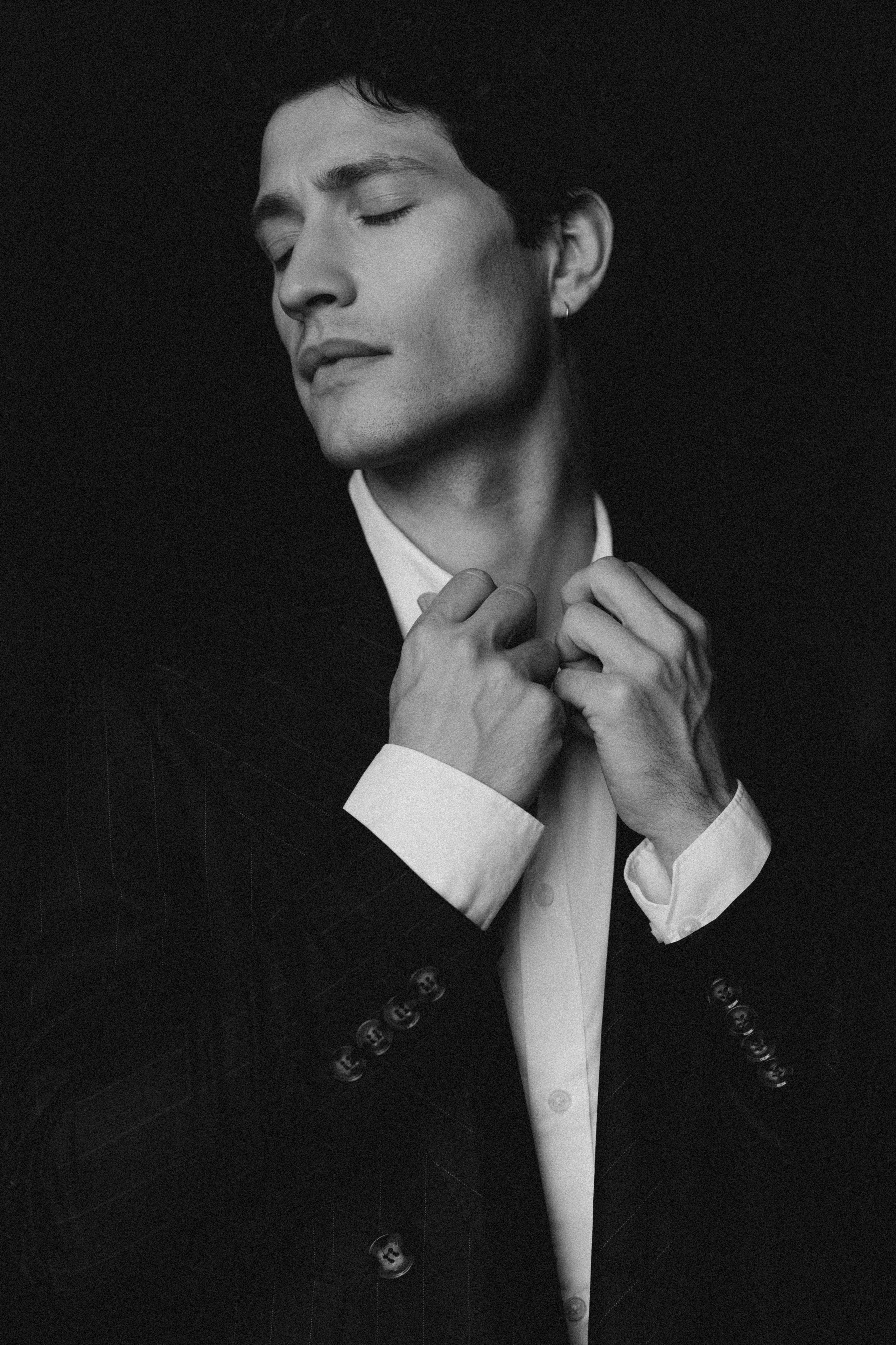 Wedding Photoshoot at St. Charles Hall, Meggen on Lake Lucerne | Stunning Setting at Lake Lucerne. Wedding and Family Photographer Switzerland and Italy. Valeria Diaz