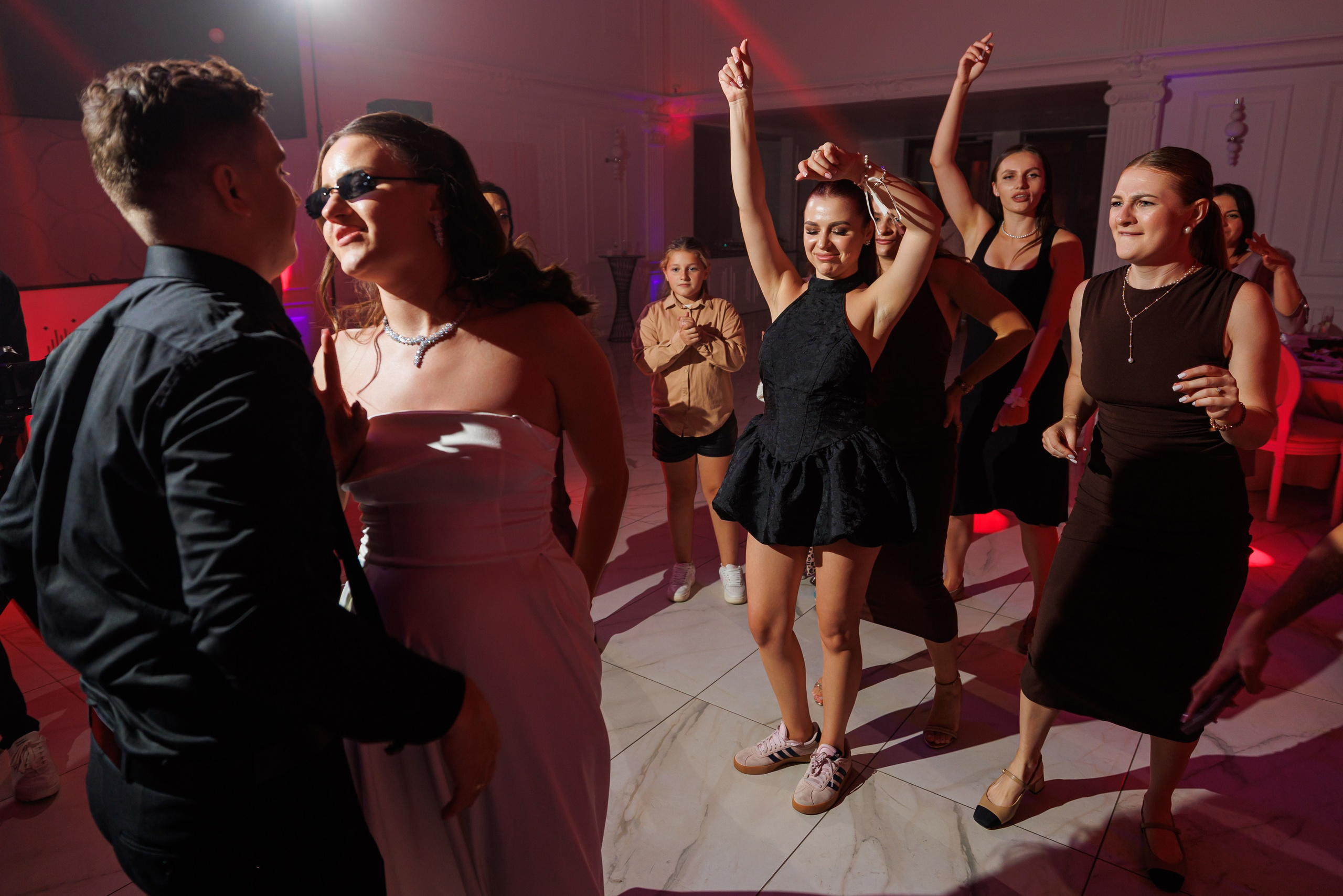 Fotograf nunta chisinau. Dinu Malancea. Dinumalancea.com — fotograf de nunta si familie. Moldova, Romania, UE