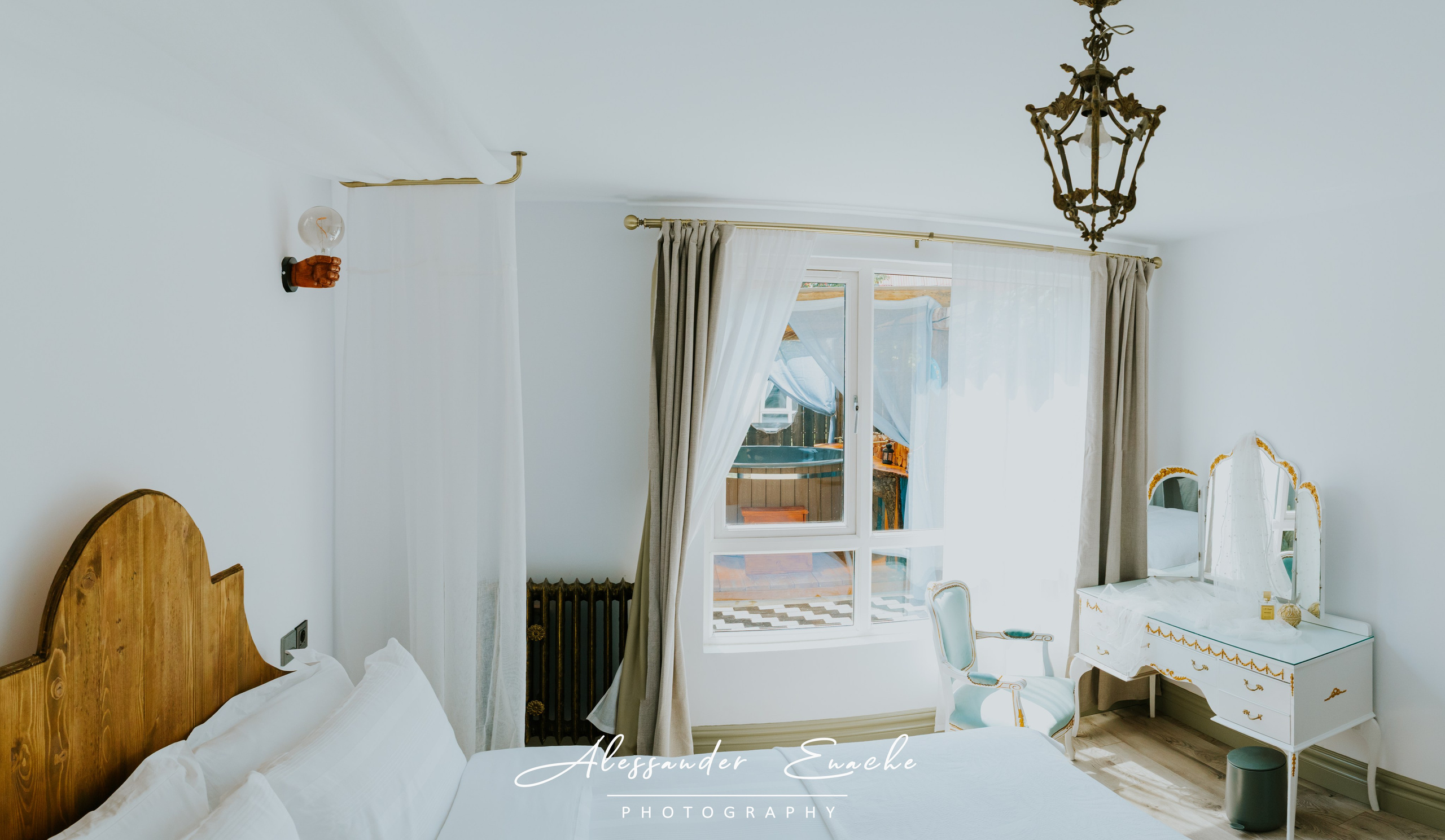 BĂRLOGUL URȘILOR. Fotograf prin #Piatraneamt-Alessander Enache