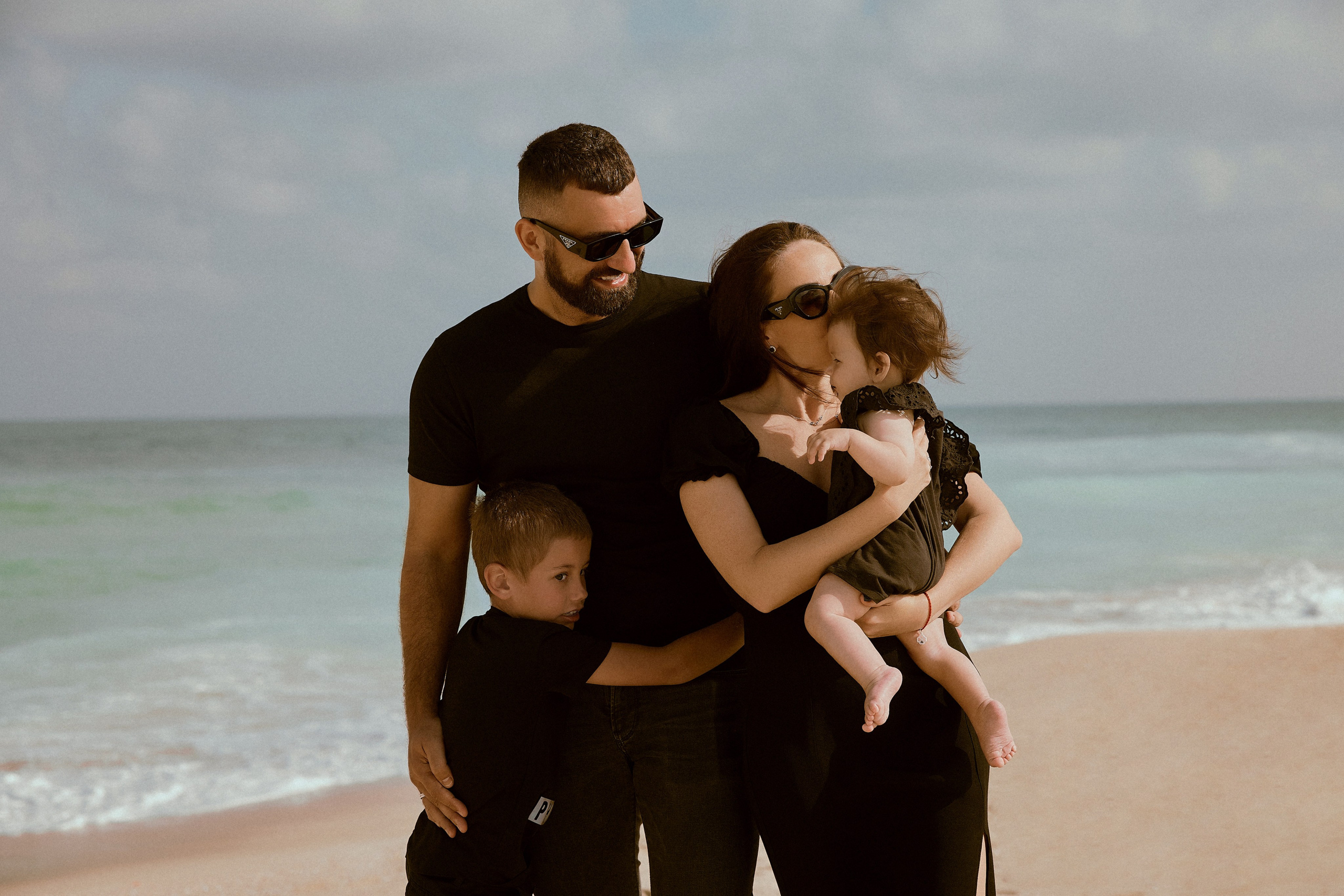 FAMILY. Female Photographer in Dubai