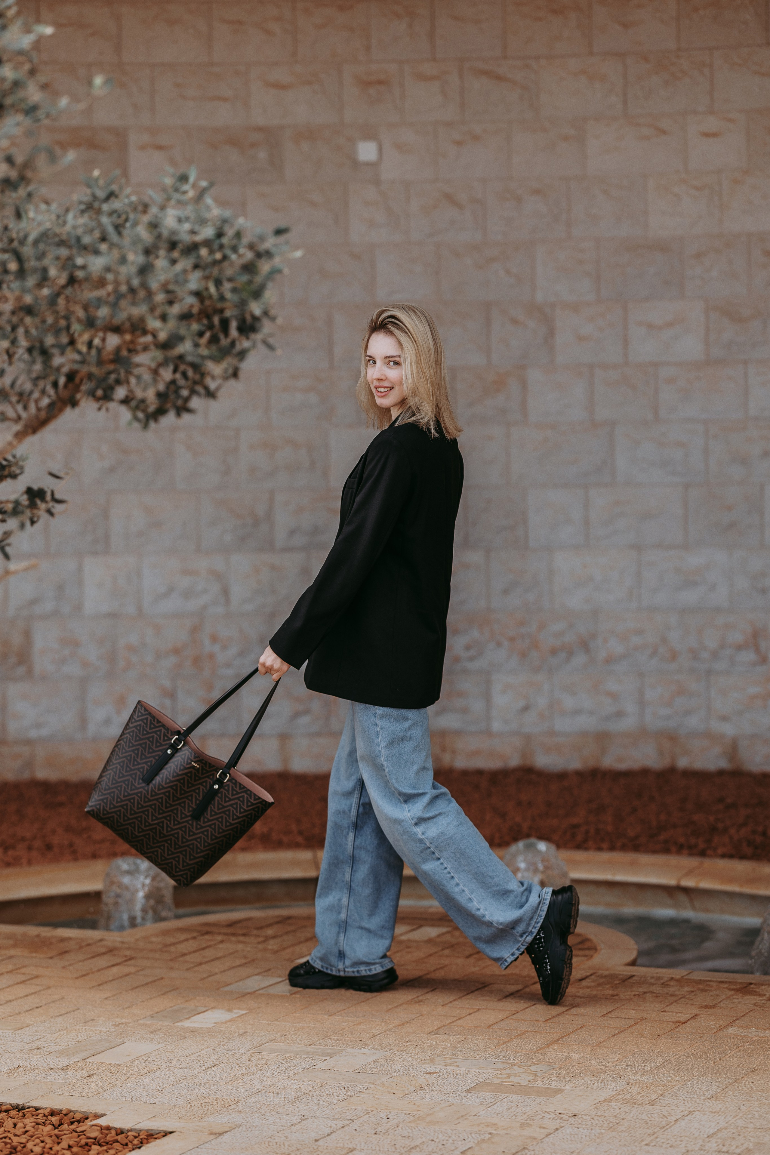 Sasha Martynenko. George TLV — Professional photographer and retoucher in Israel