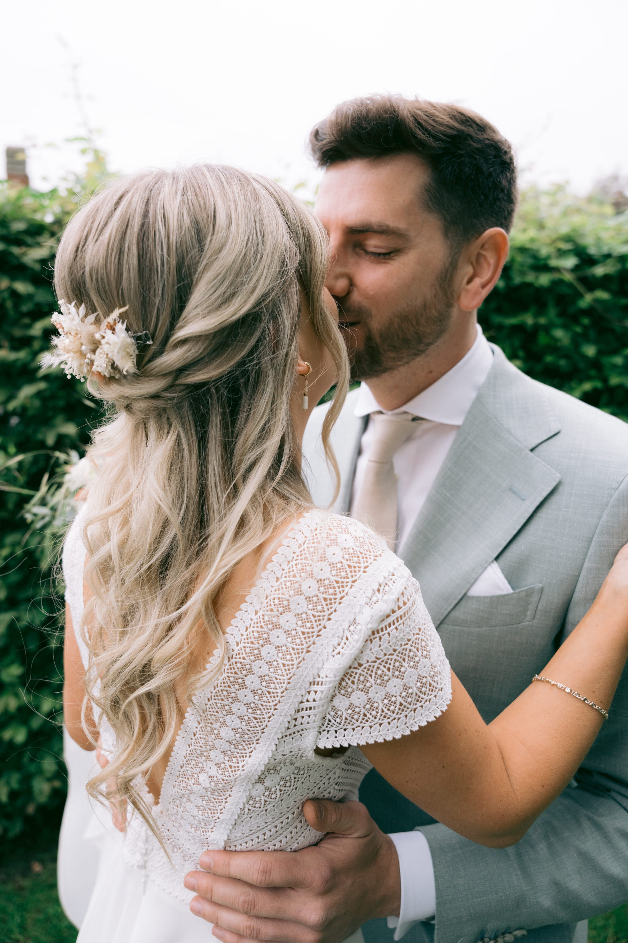 Wedding Tessa & Jasper Hasselt. Little Birdie – Jouw familie- en huwelijksfotograaf in België en daarbuiten