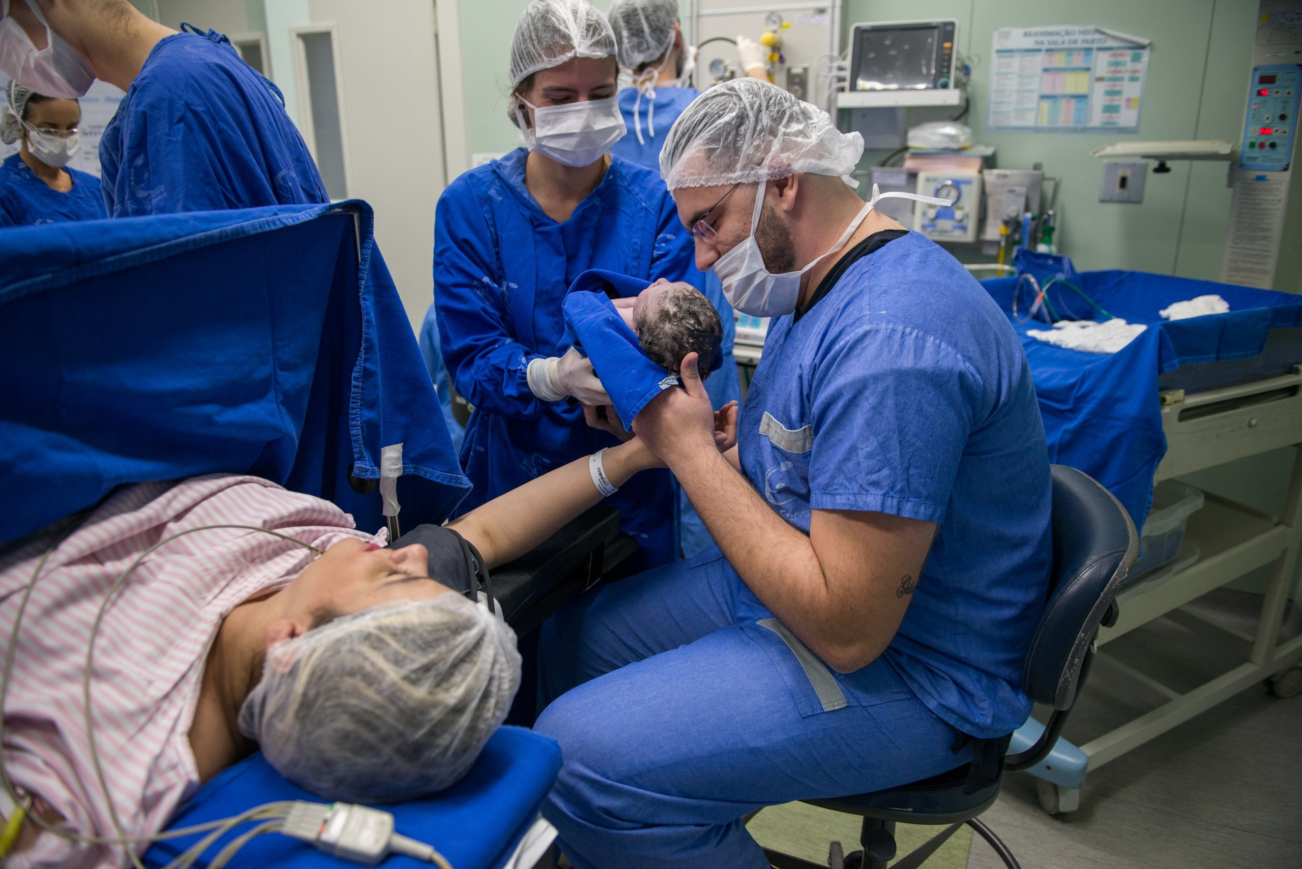 Childbirth. Sua fotógrafa em Lisboa — Anna Belova