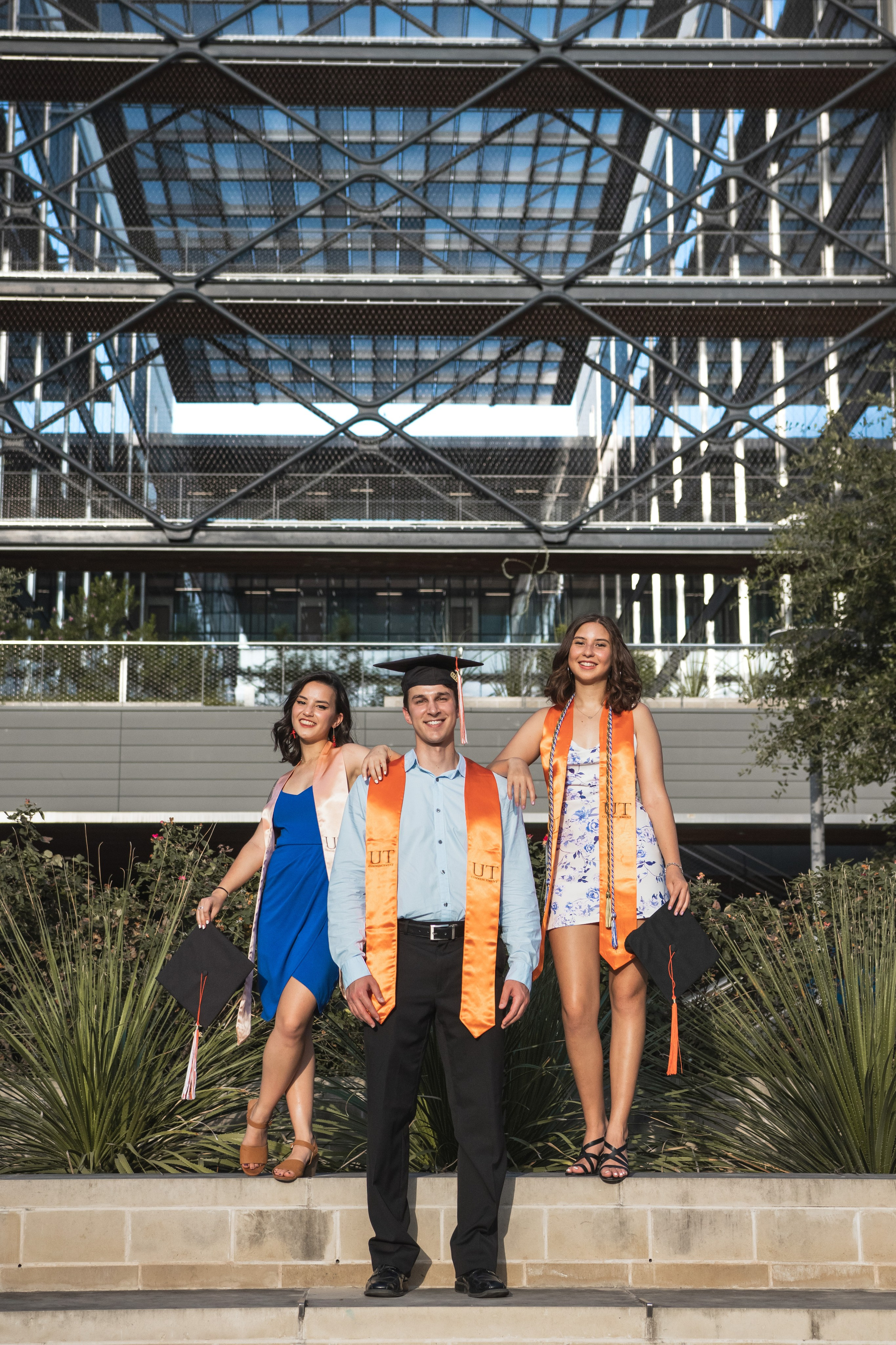 Group senior photoshoot at the University of Texas Austin