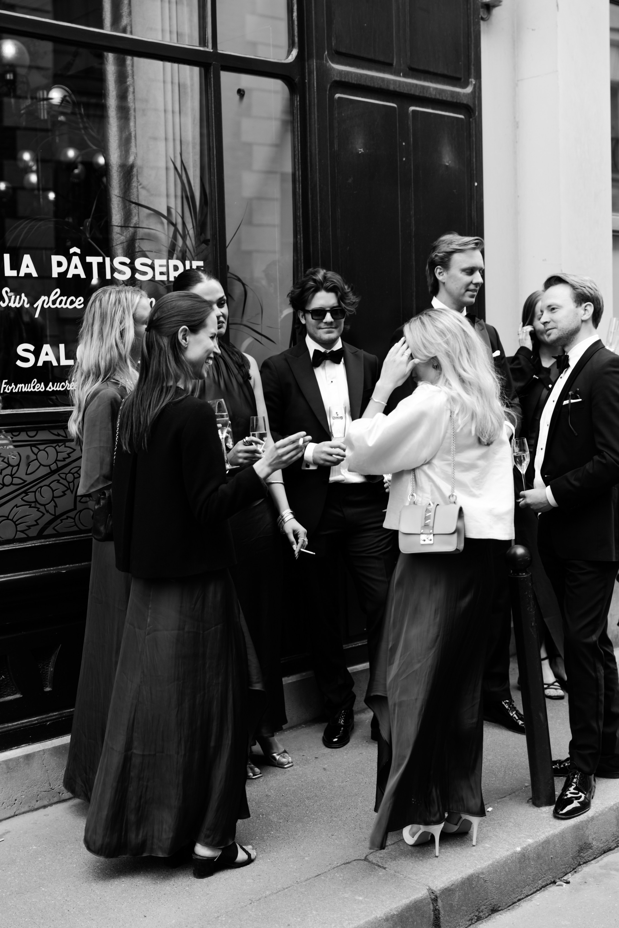 Clara & Douglas | Wedding Photography in Paris. Paris Wedding Photographer