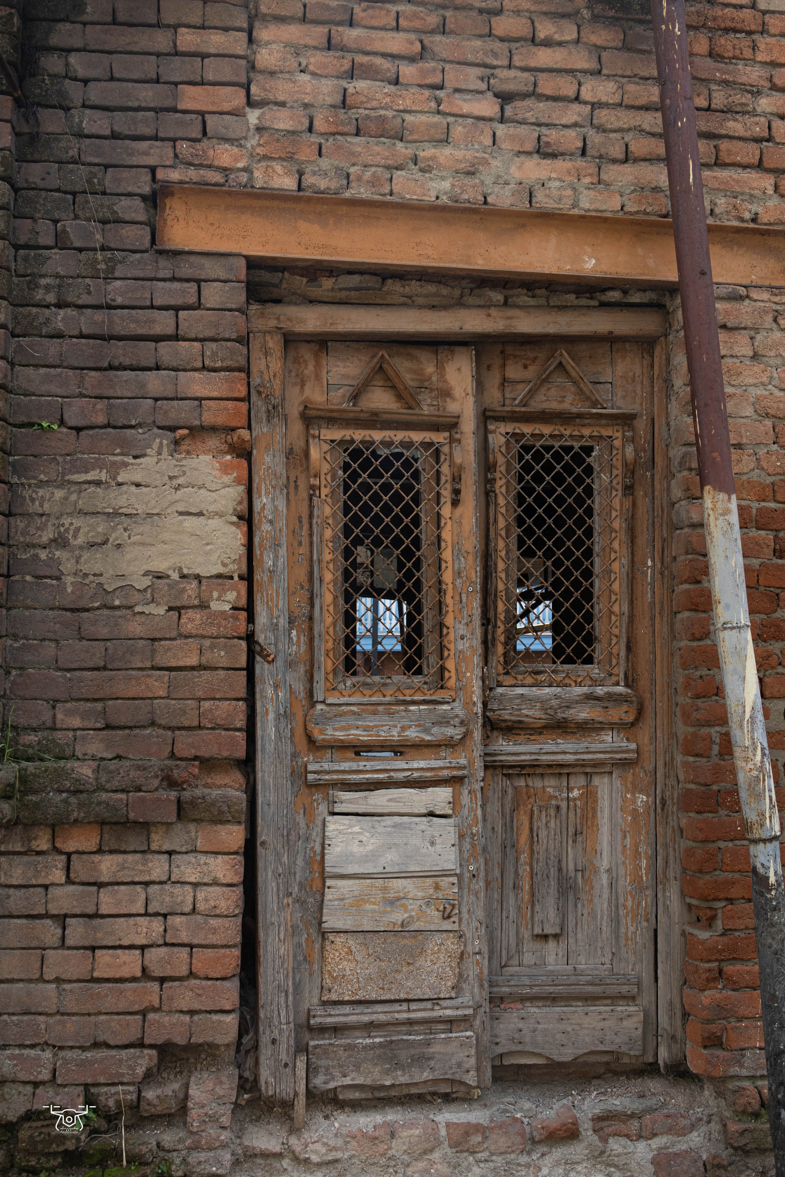 ქალაქი და ადამიანი. FramefreeMan