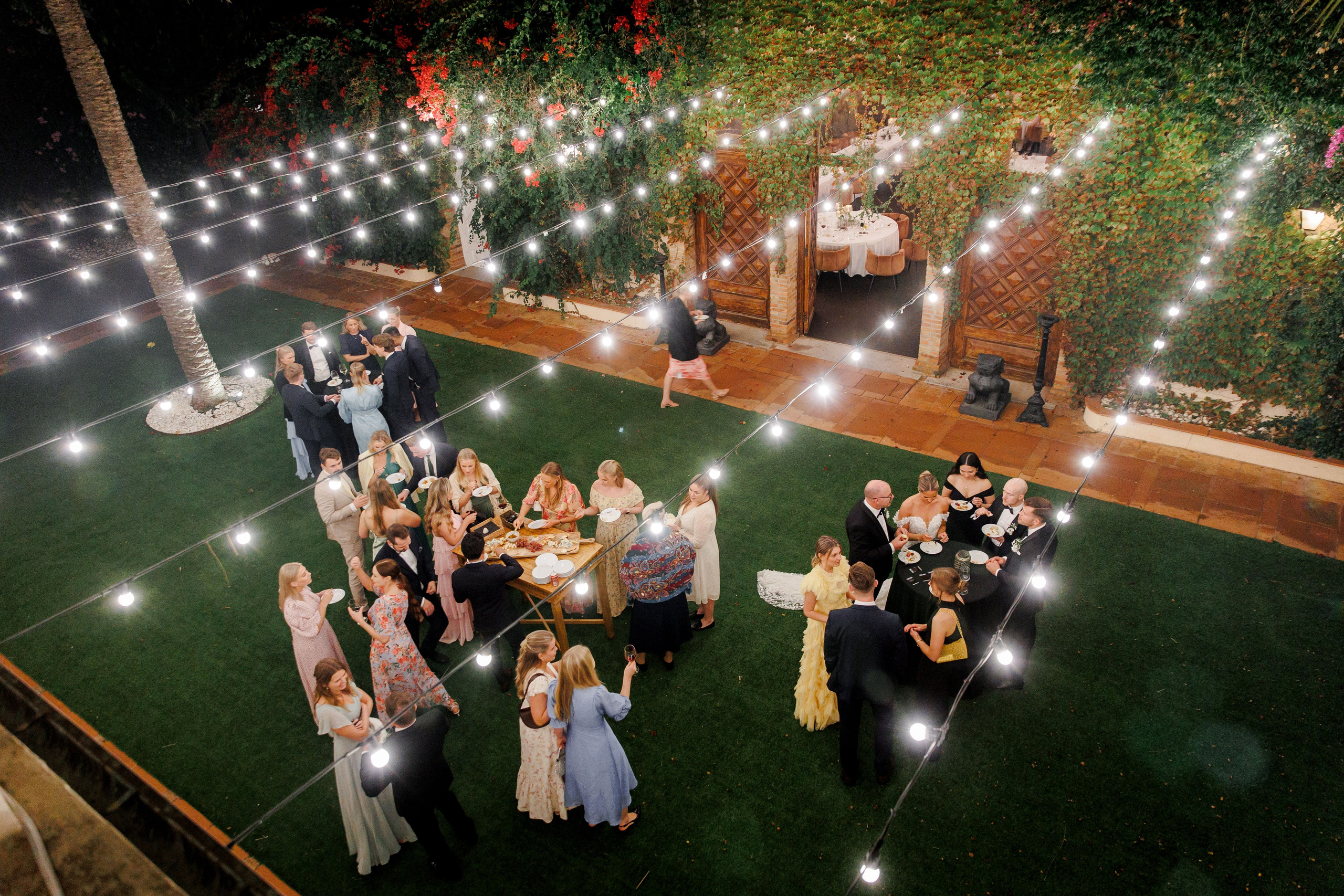 Beautiful garden wedding venue in Barcelona, featuring vibrant flowers and a serene atmosphere for outdoor ceremonies.