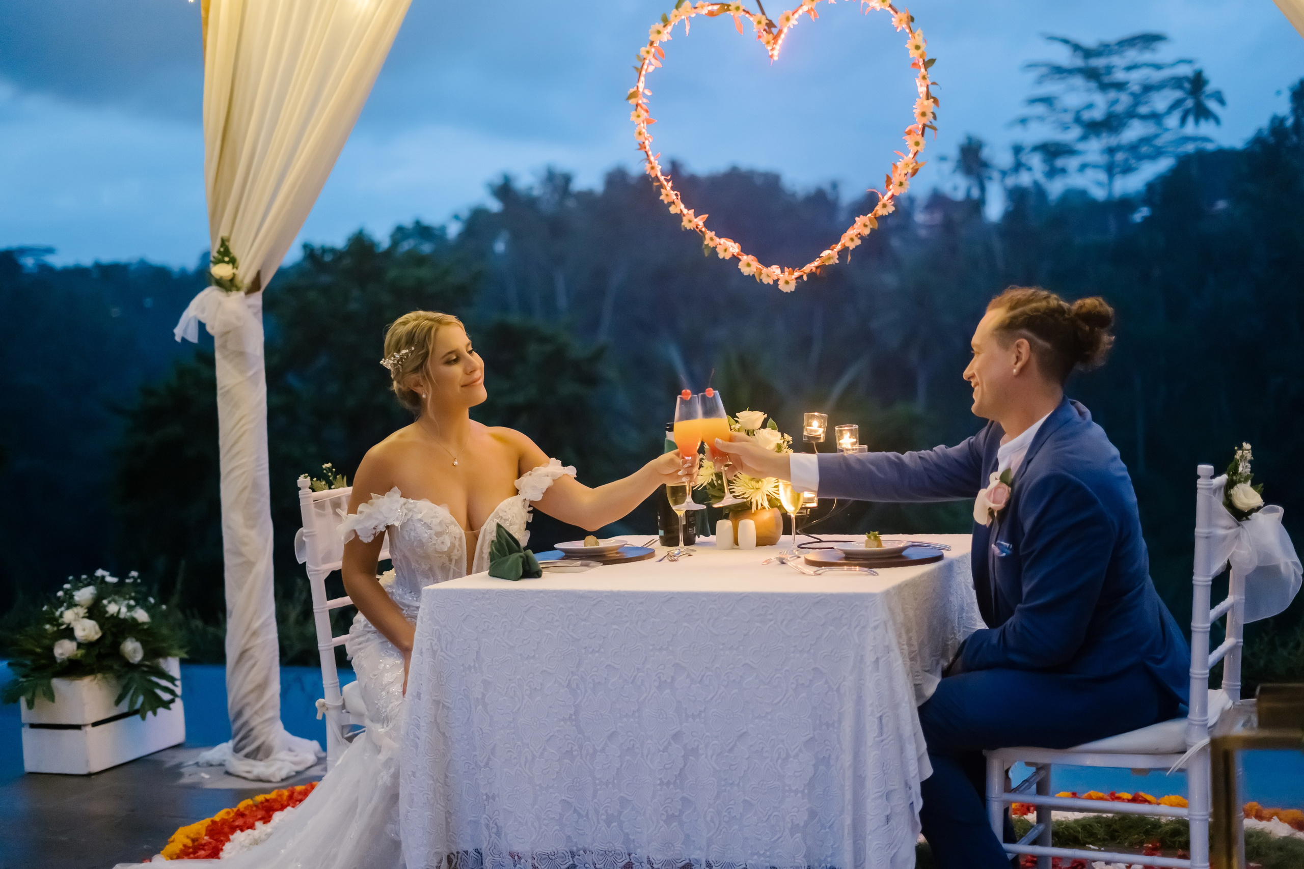 Jamie & Jordan. Female Photographer in Bali