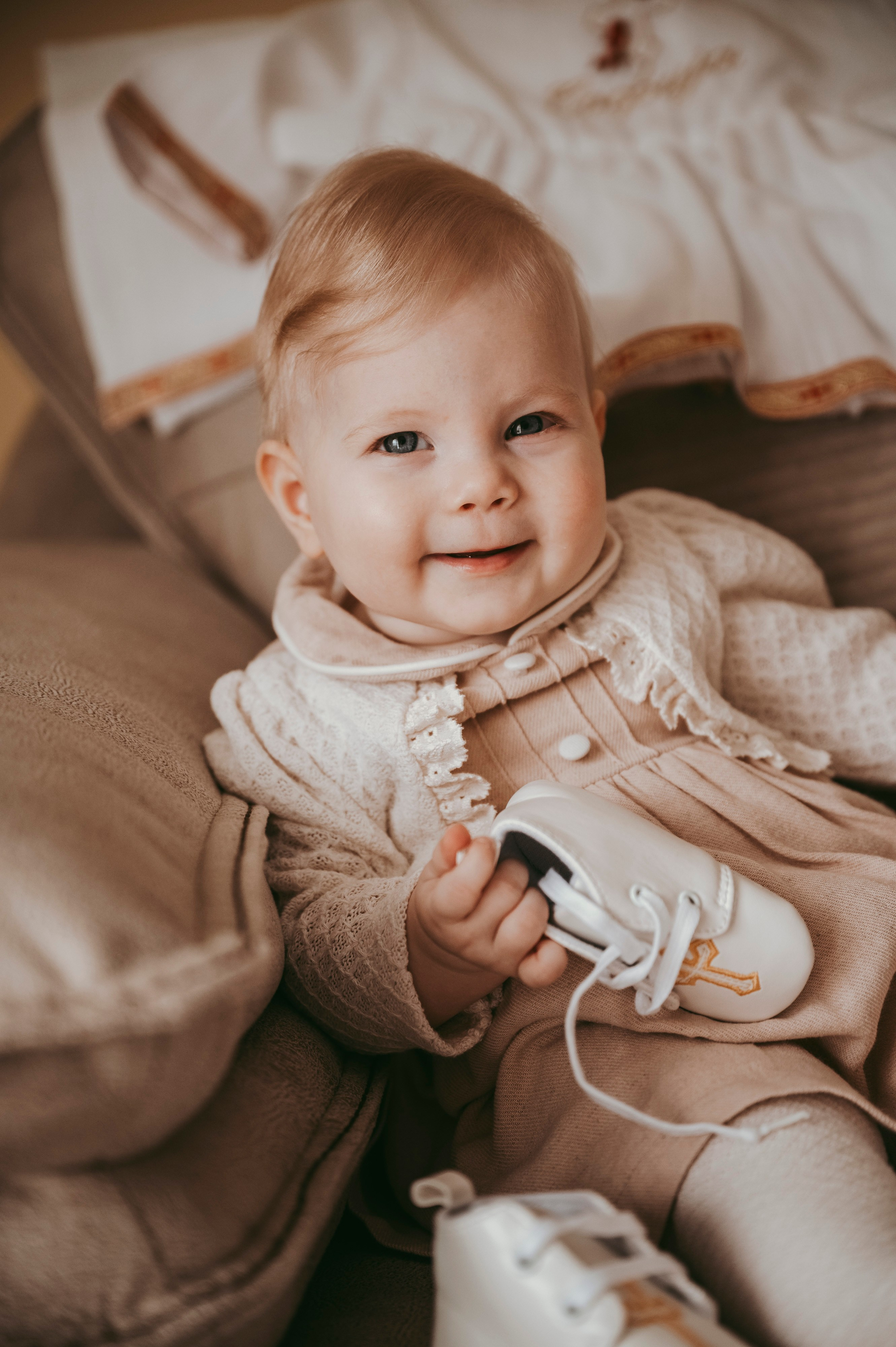 Sofijino krstenje. Deciji i porodicni fotograf u Beogradu Oksana Skendzic